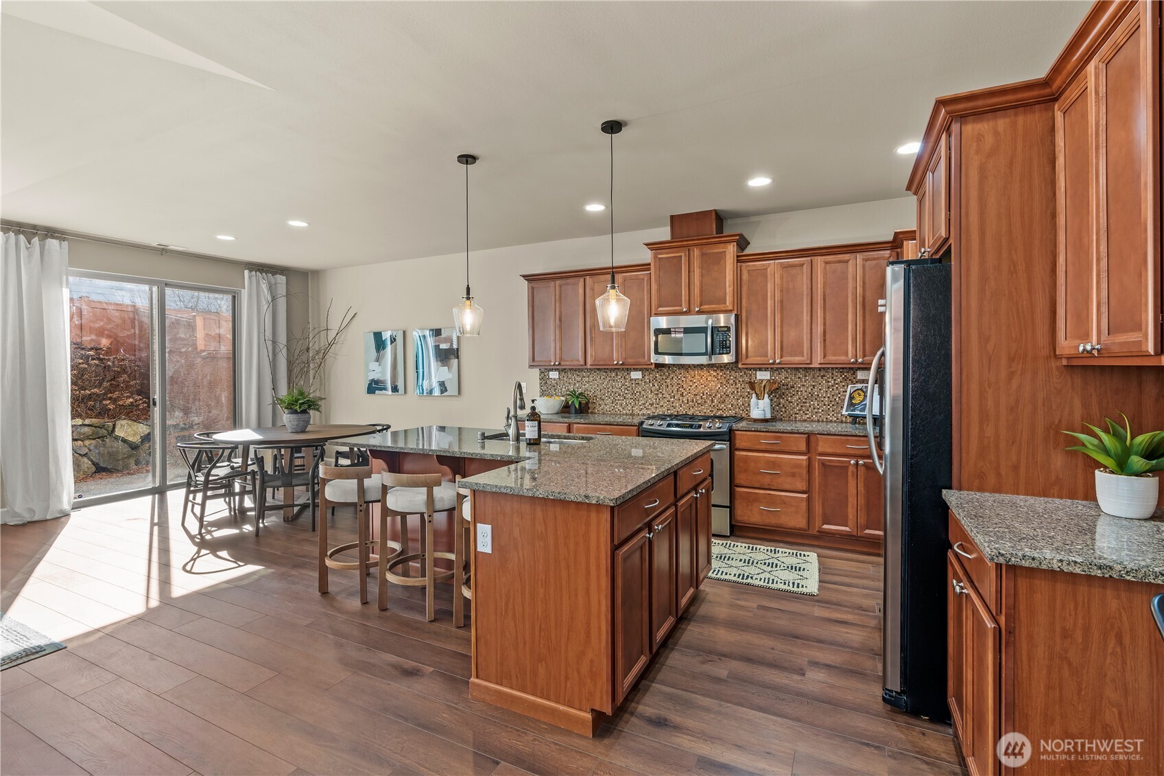 1532 145th Place SW #A, Lynnwood, WA 98087