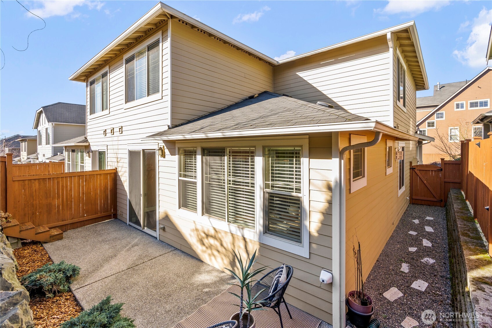 1532 145th Place SW #A, Lynnwood, WA 98087