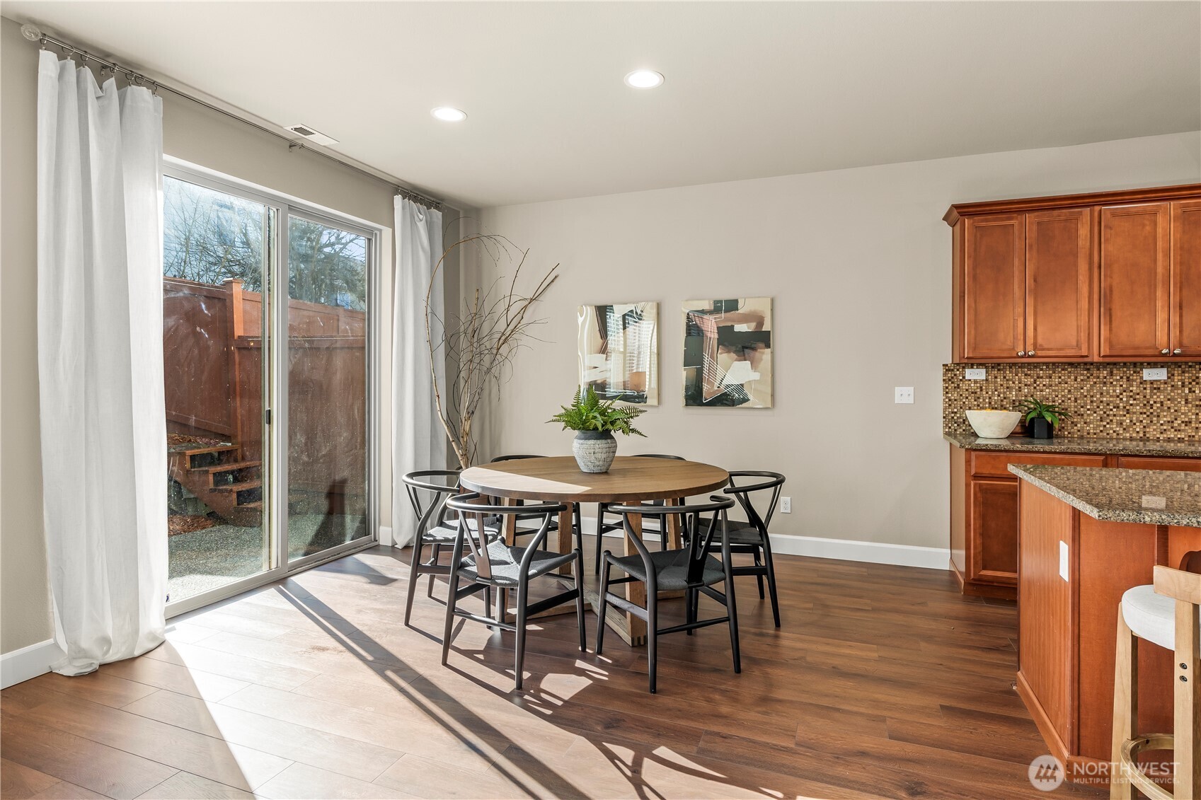 1532 145th Place SW #A, Lynnwood, WA 98087