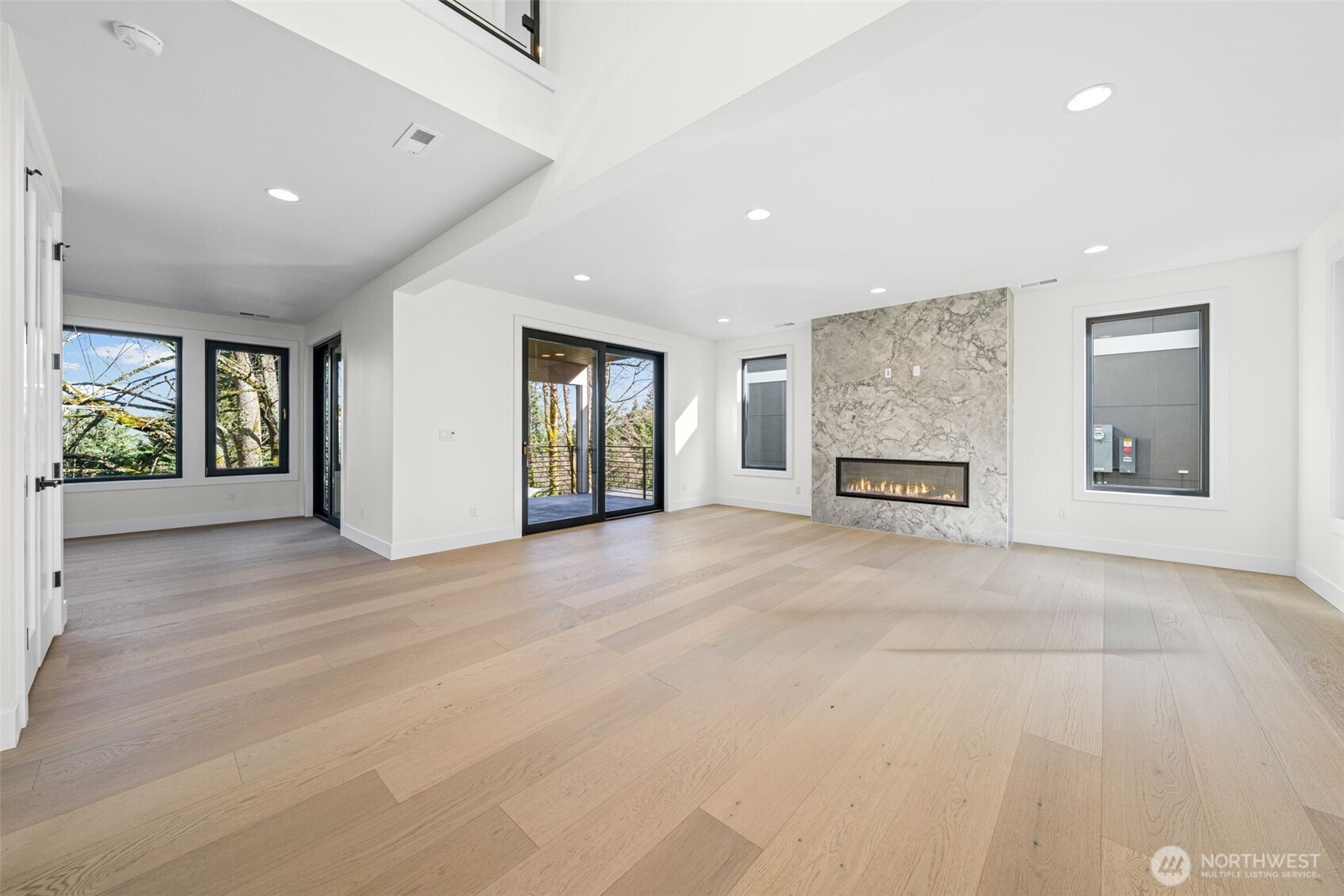 16050 SE 44TH Court , Bellevue, WA 98006