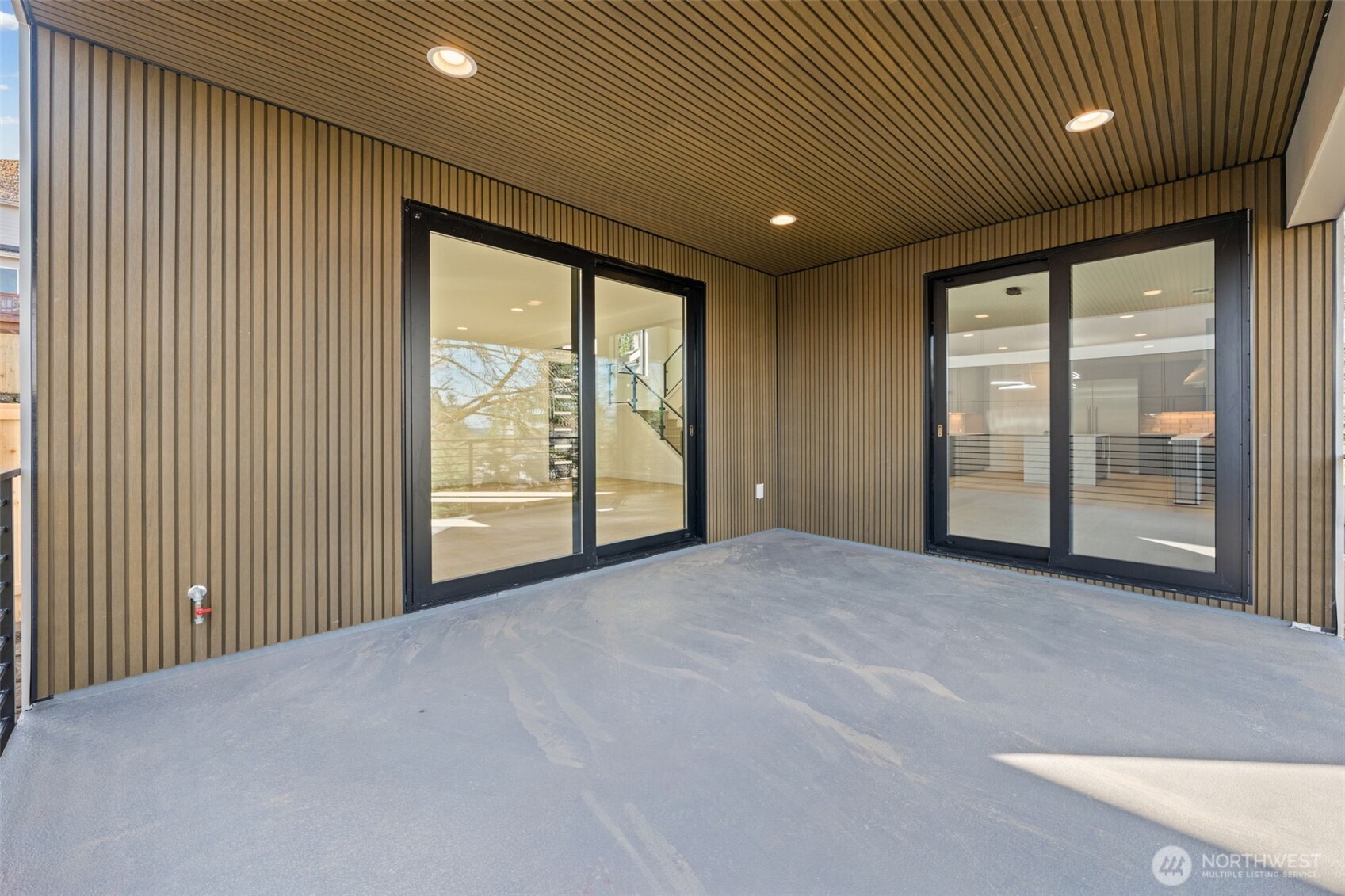 16050 SE 44TH Court , Bellevue, WA 98006