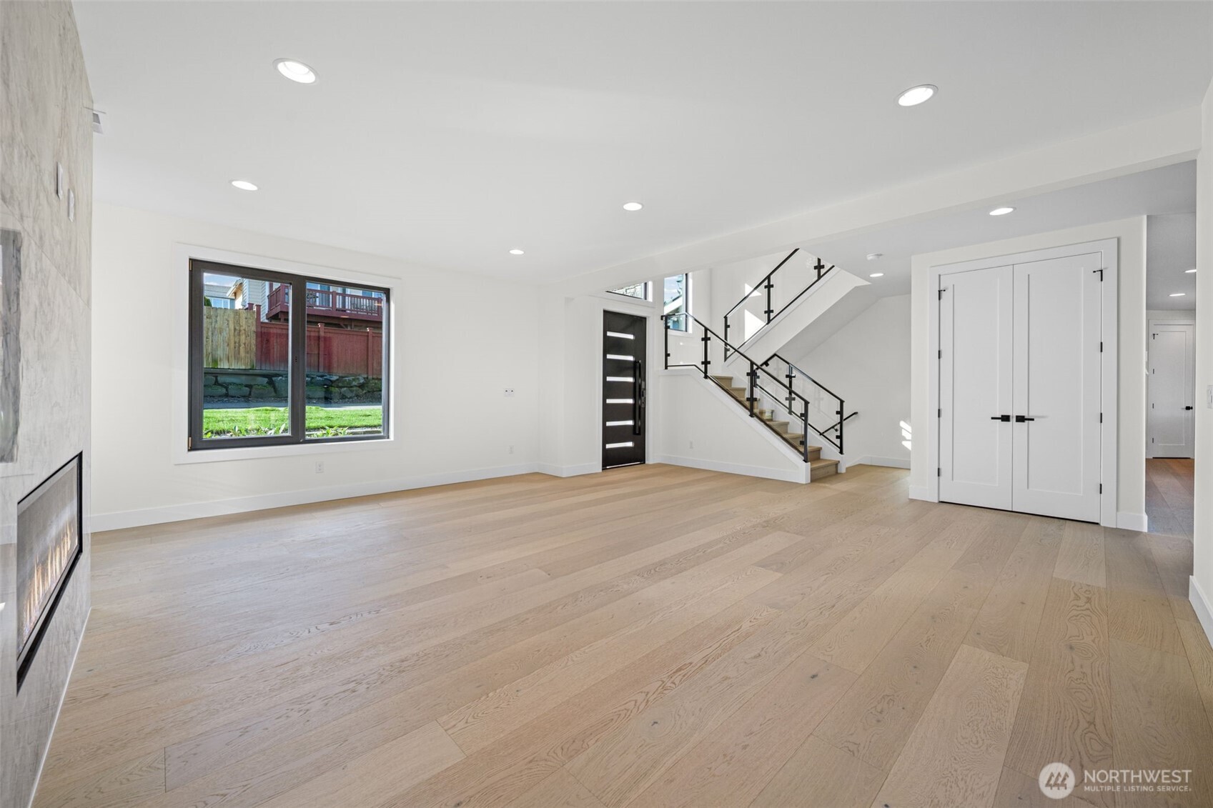 16050 SE 44TH Court , Bellevue, WA 98006