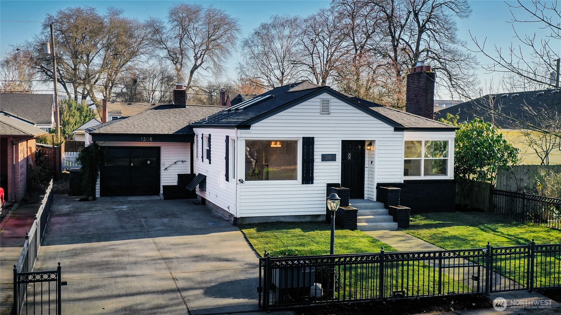 1308 19th Avenue , Longview, WA 98632