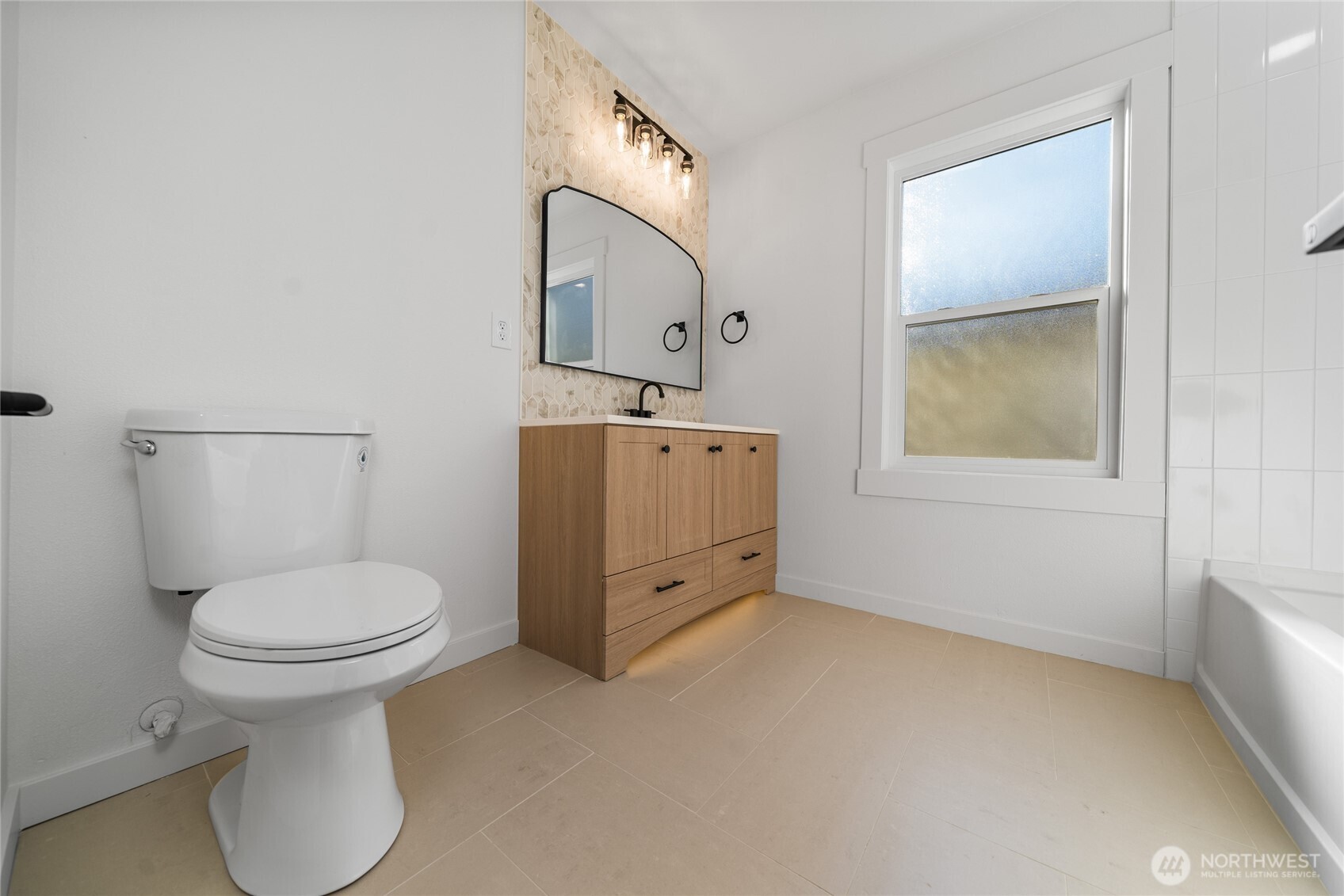 1308 19th Avenue , Longview, WA 98632