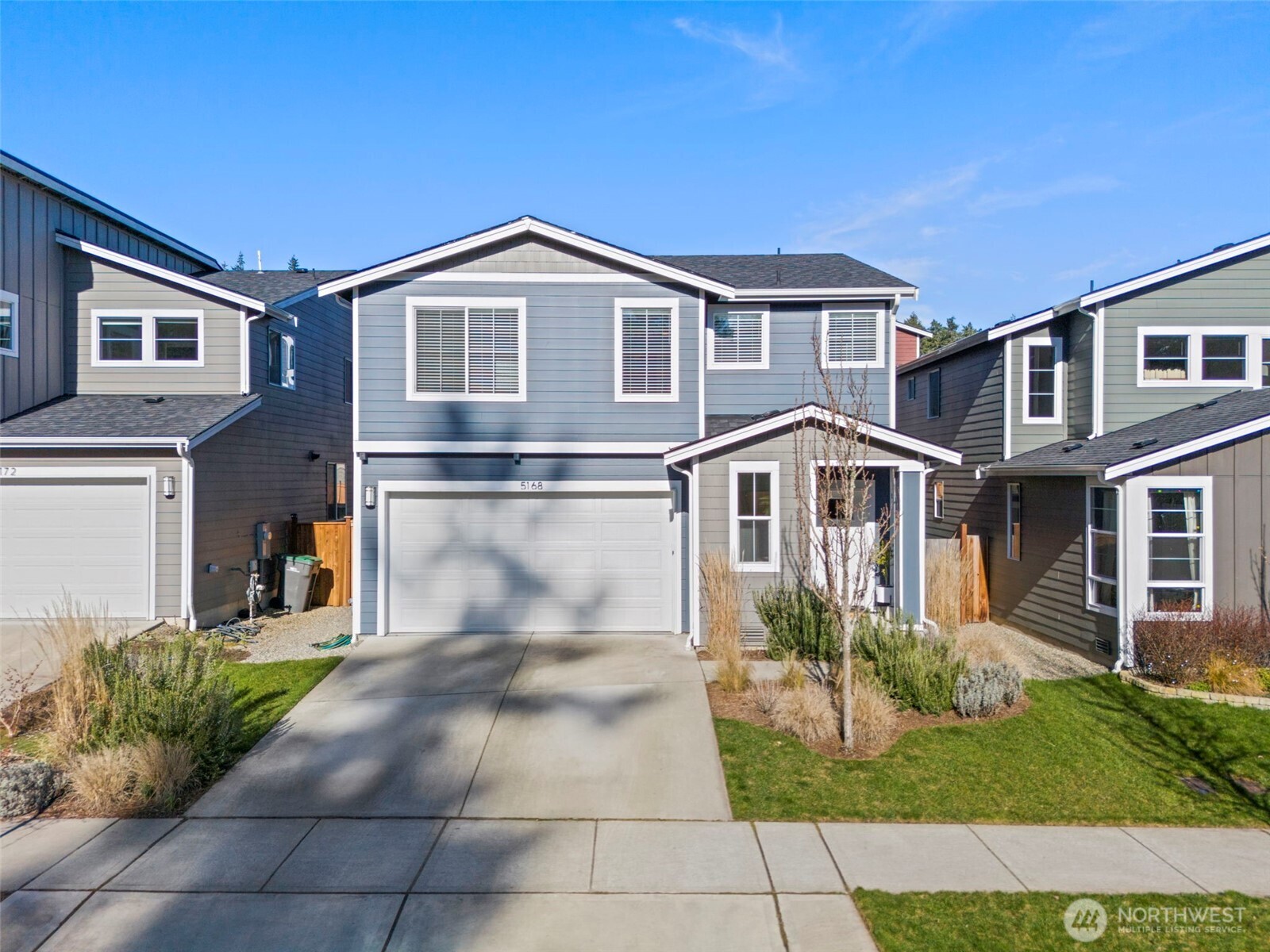 5168 Sinclair Way , Bremerton, WA 98312