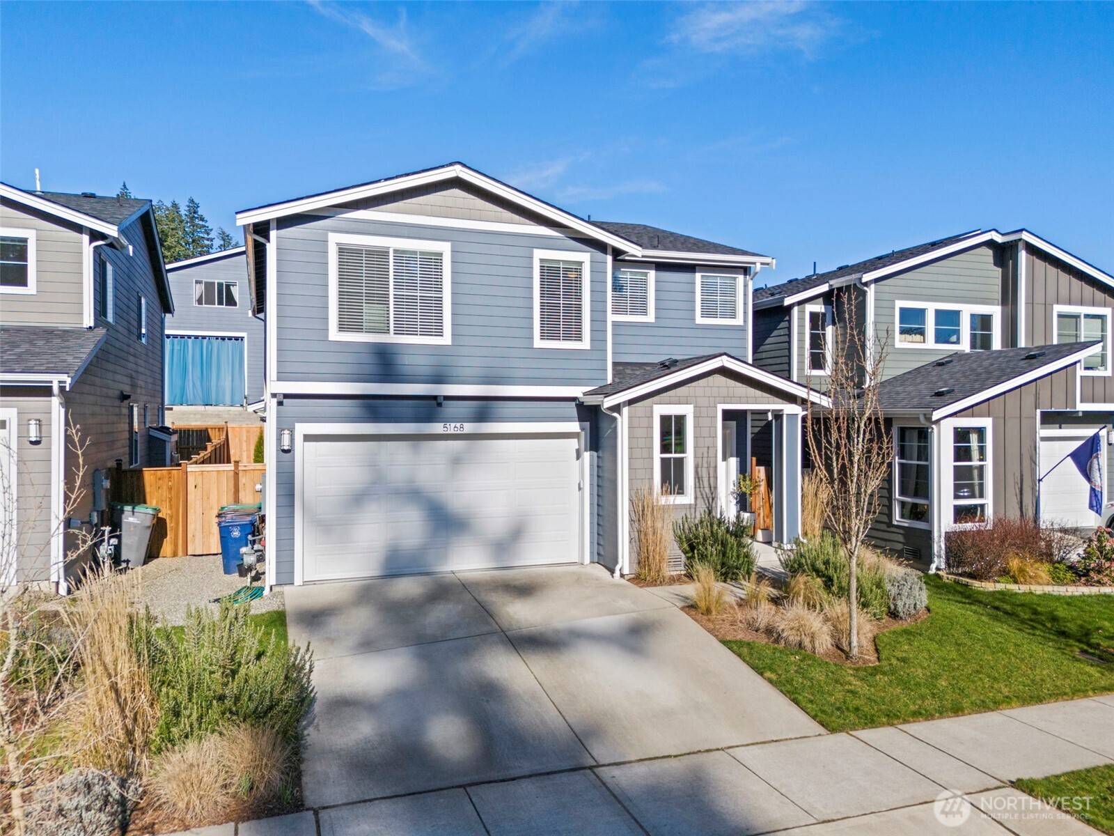 5168 Sinclair Way , Bremerton, WA 98312