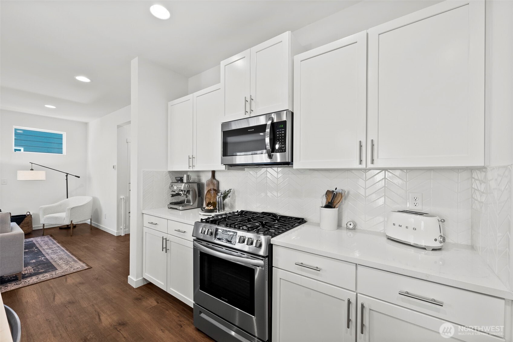 5168 Sinclair Way , Bremerton, WA 98312