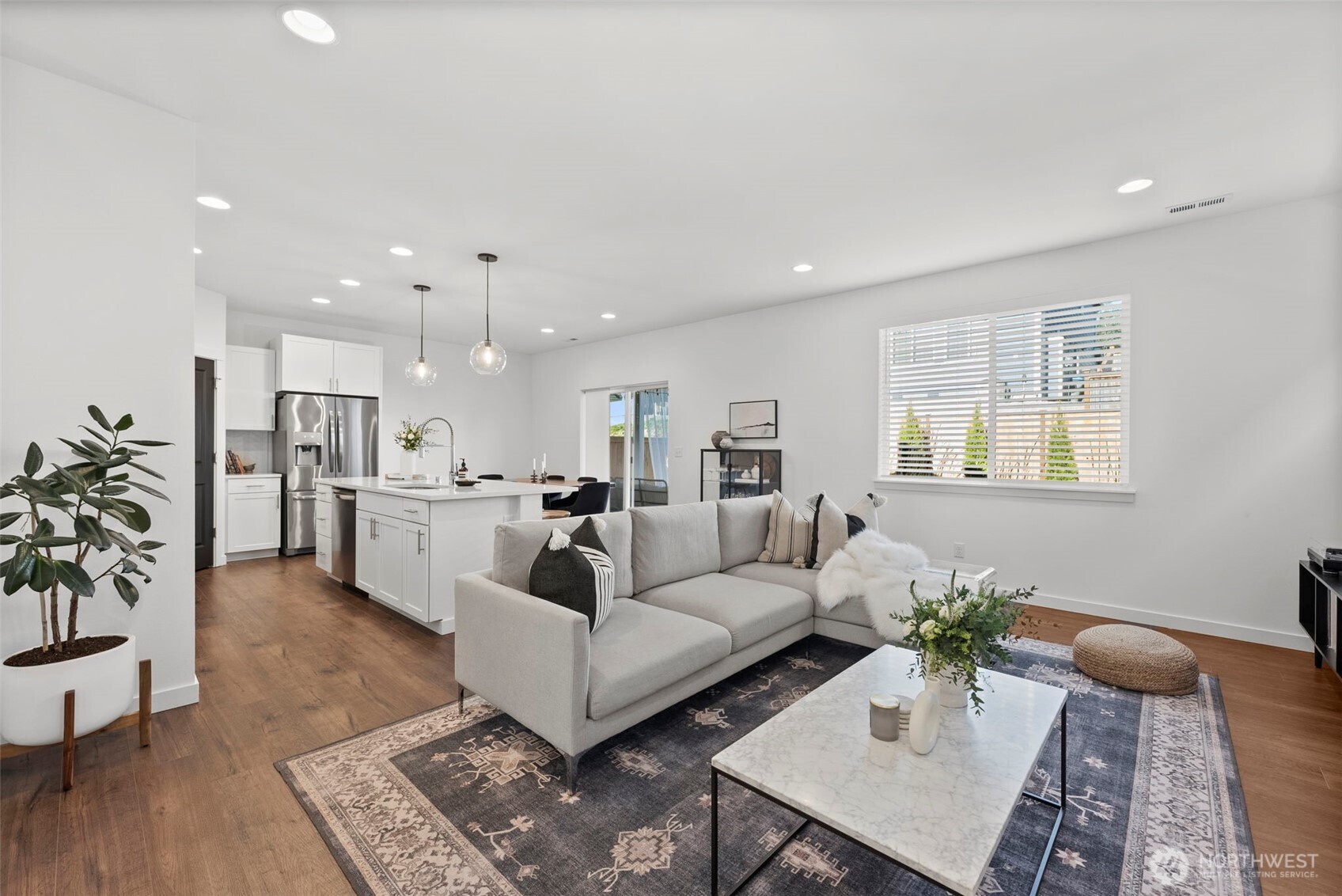 5168 Sinclair Way , Bremerton, WA 98312