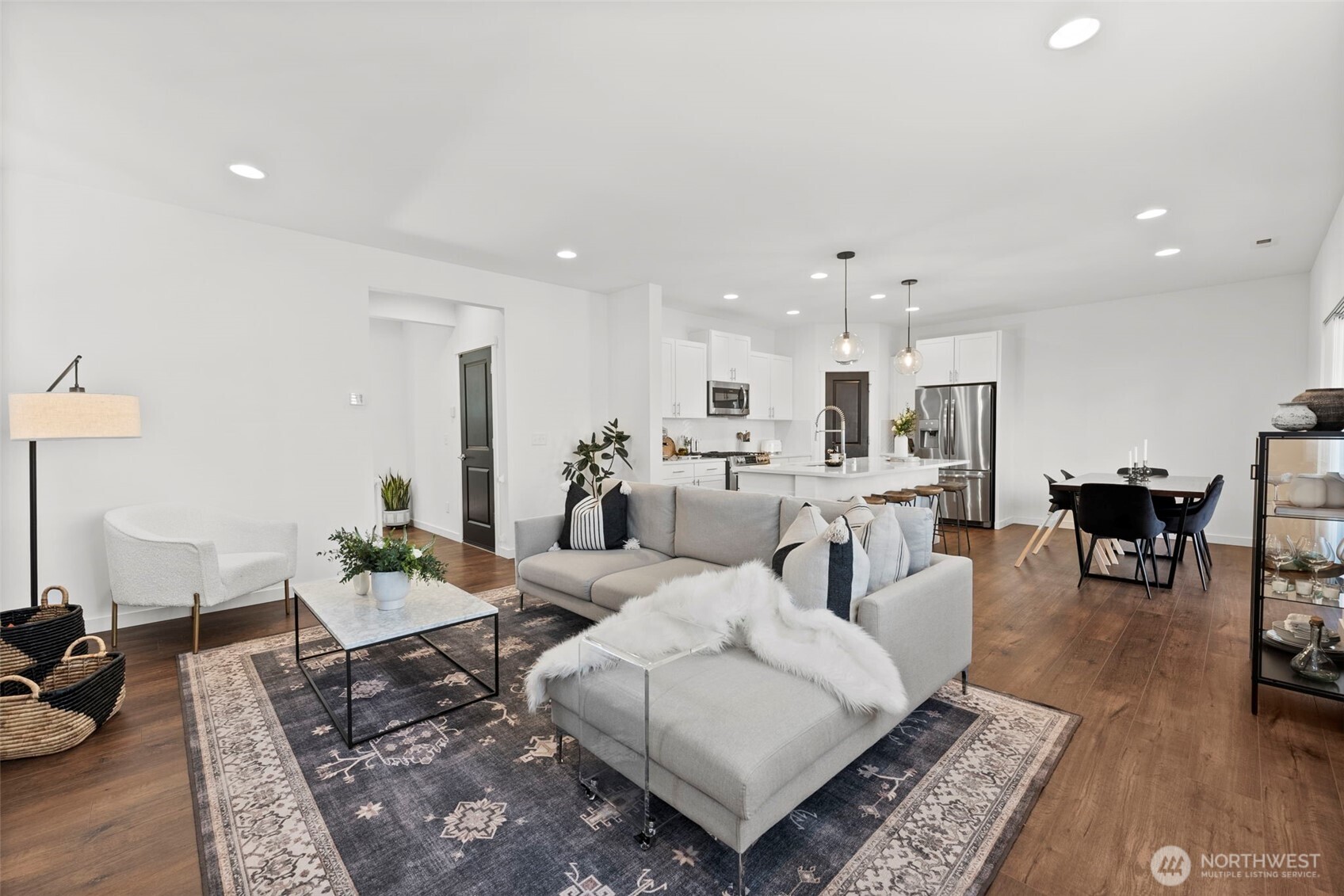 5168 Sinclair Way , Bremerton, WA 98312