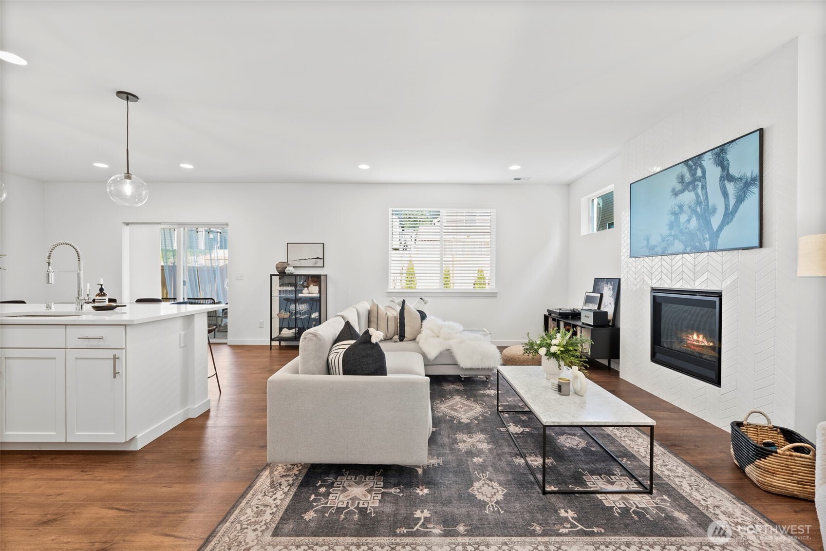 5168 Sinclair Way , Bremerton, WA 98312