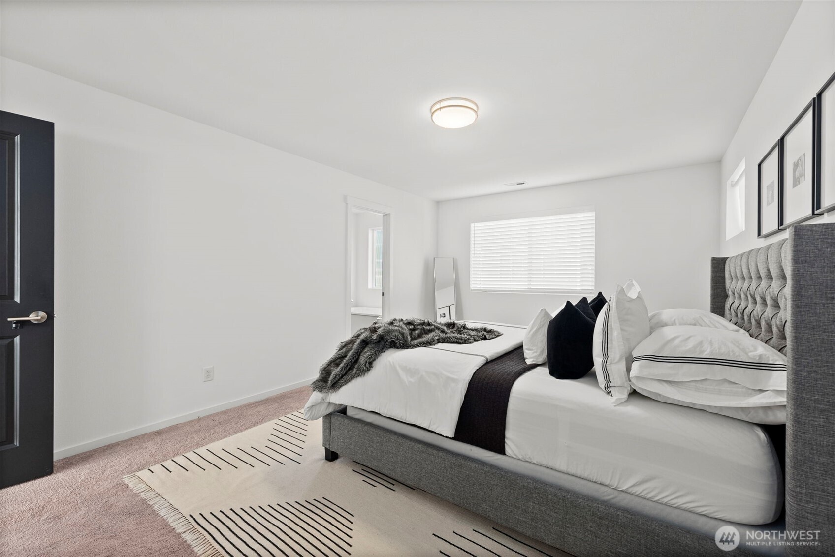 5168 Sinclair Way , Bremerton, WA 98312