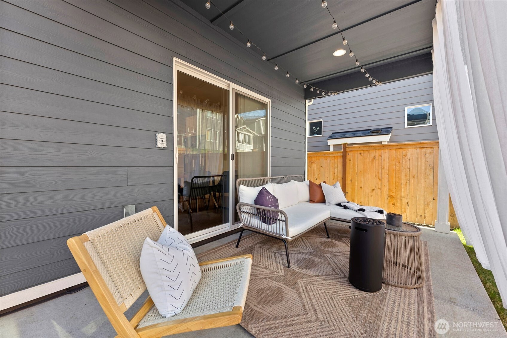 5168 Sinclair Way , Bremerton, WA 98312