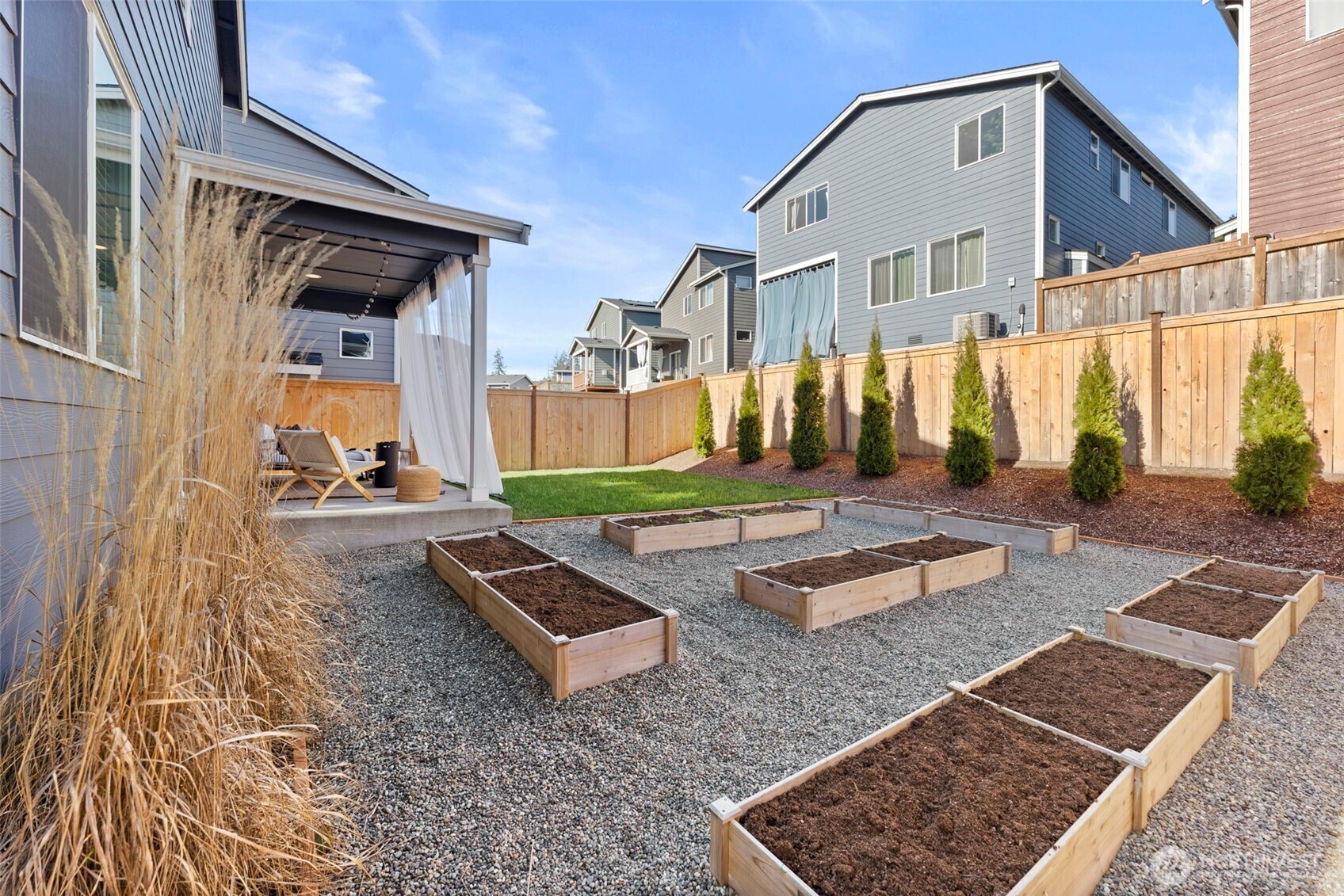 5168 Sinclair Way , Bremerton, WA 98312