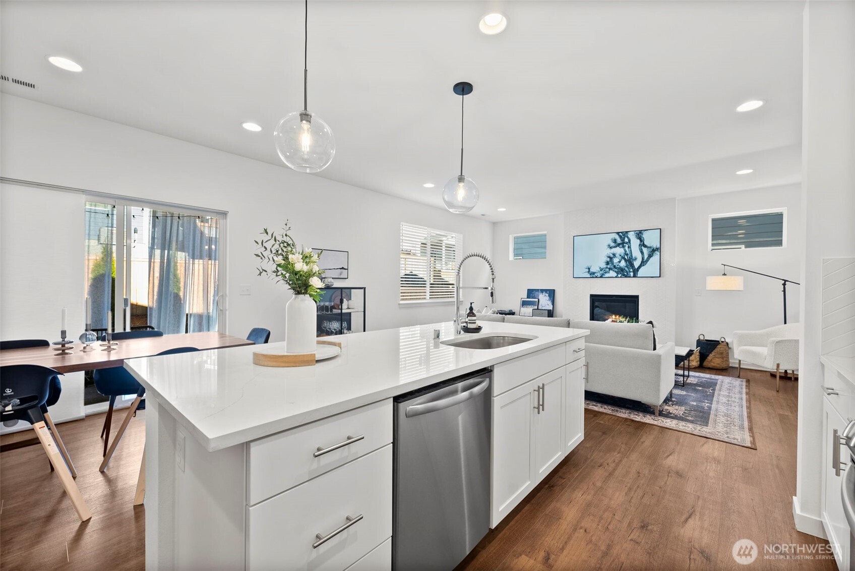 5168 Sinclair Way , Bremerton, WA 98312