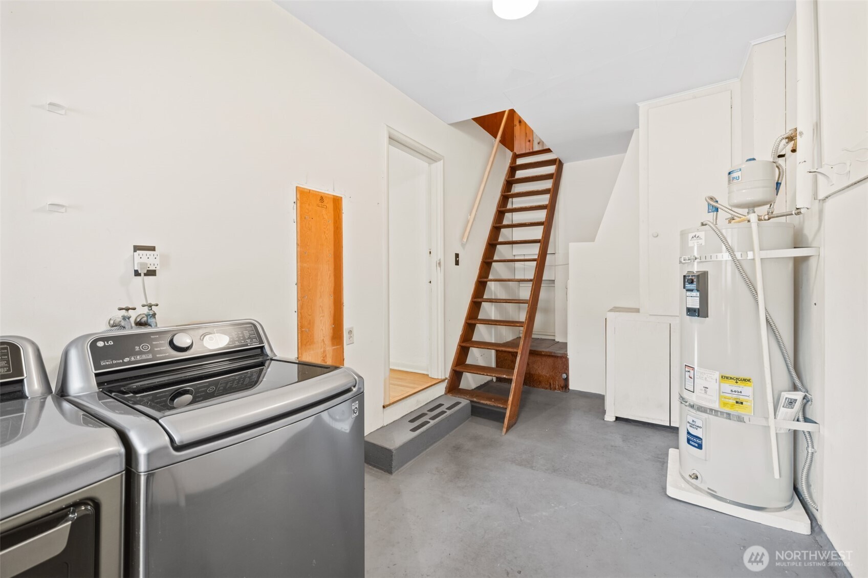 520 S Golf Course Road , Port Angeles, WA 98362