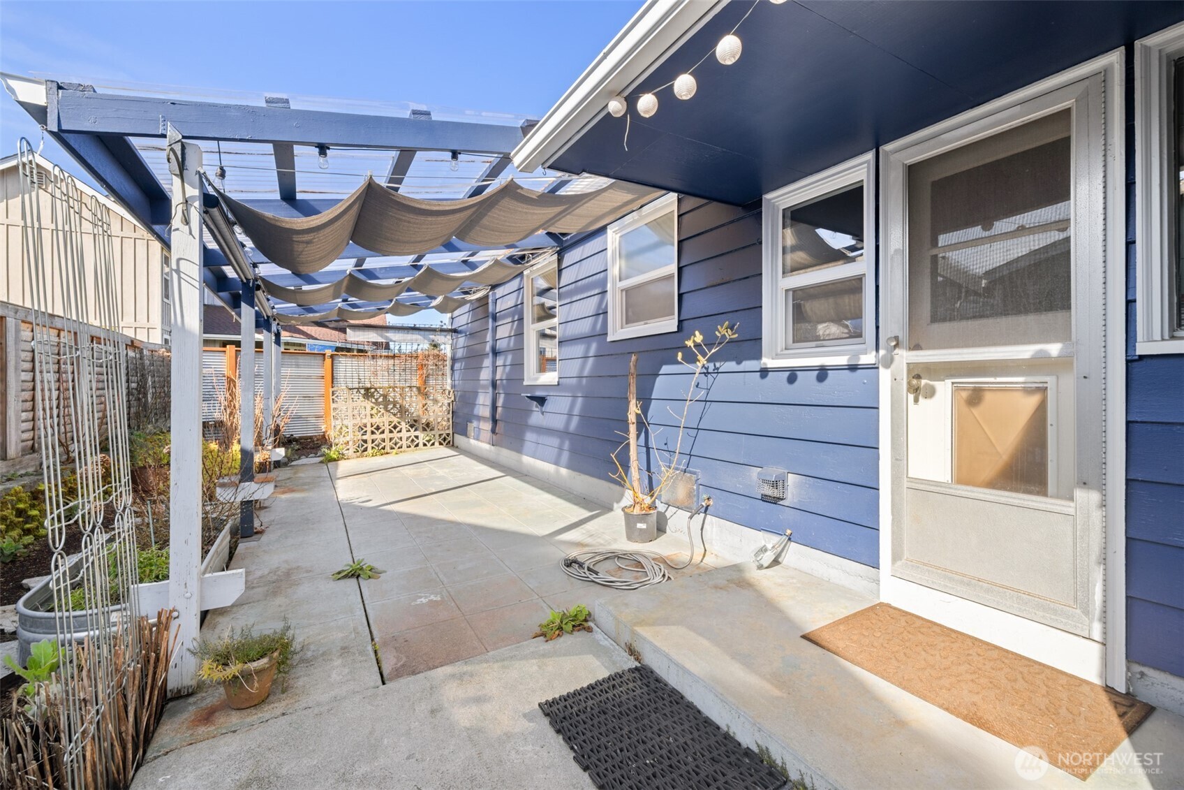 520 S Golf Course Road , Port Angeles, WA 98362