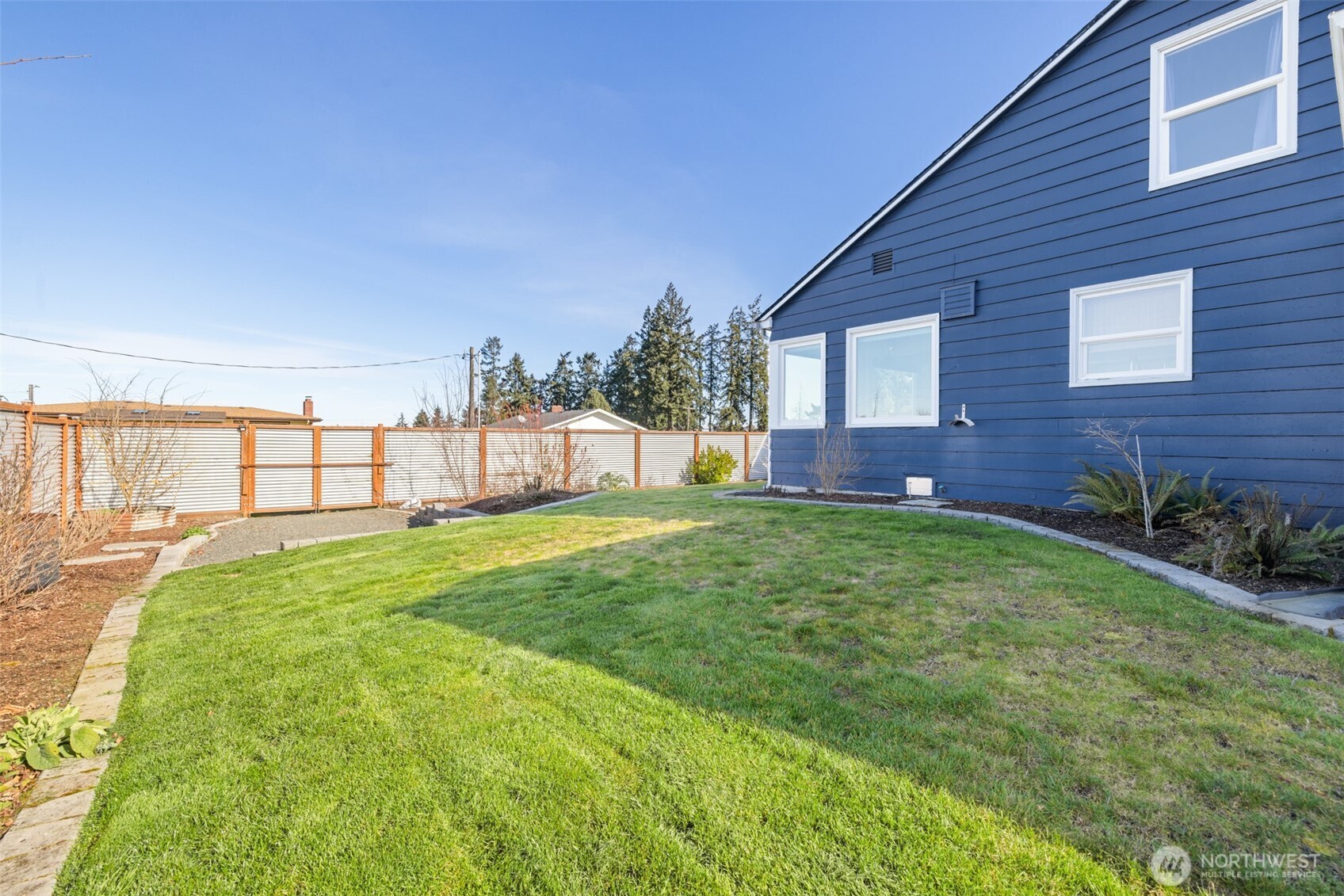 520 S Golf Course Road , Port Angeles, WA 98362