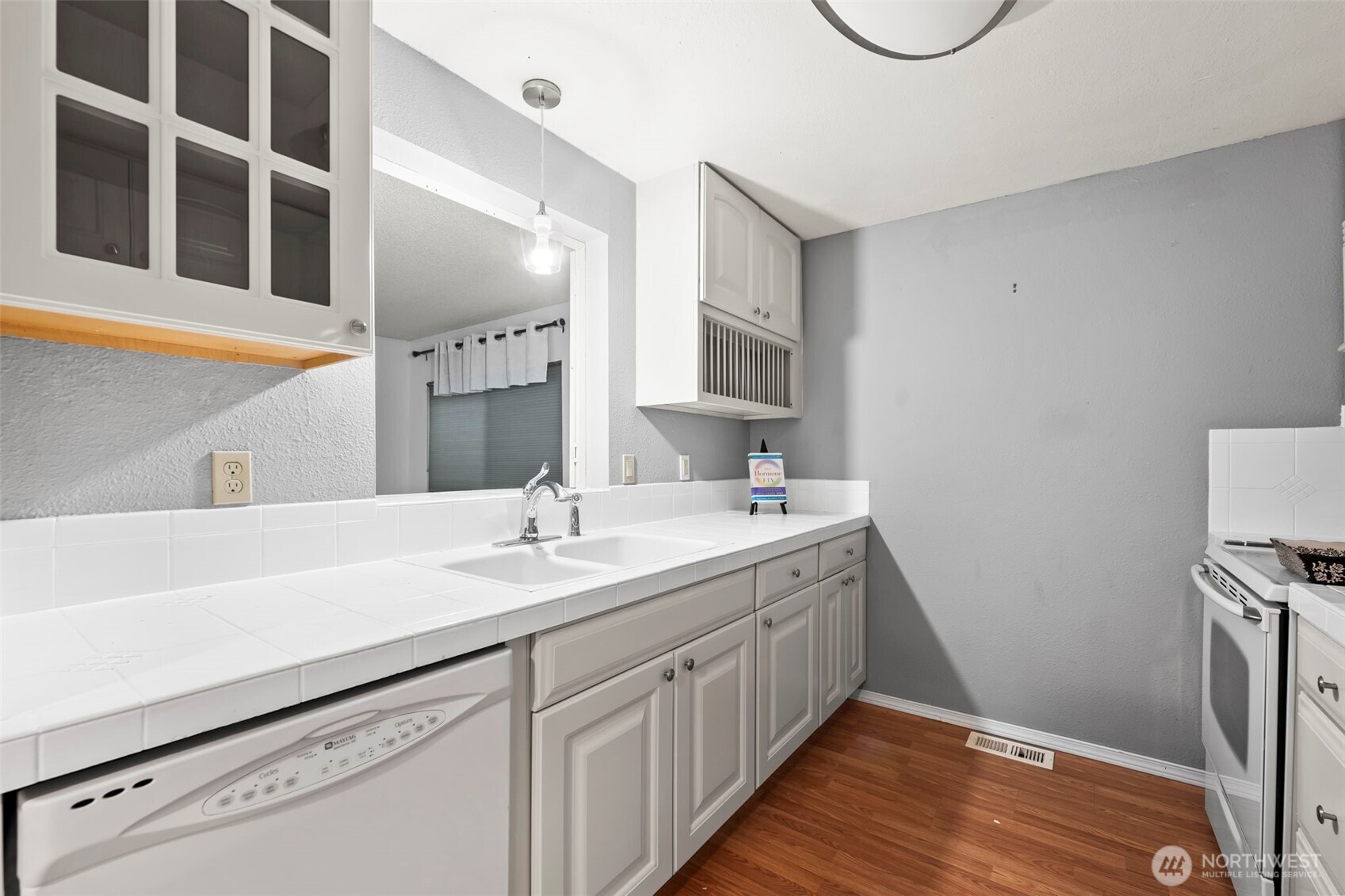 17303 Spanaway Loop Road S #18, Spanaway, WA 98387