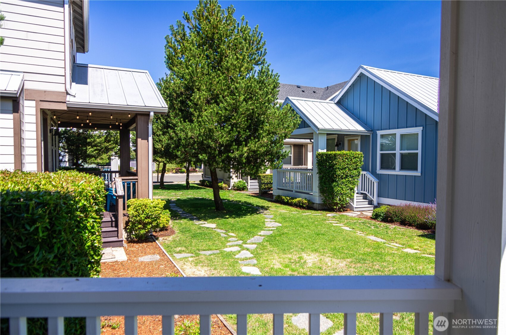 424 Vine Maple Lane SW, Ocean Shores, WA 98569