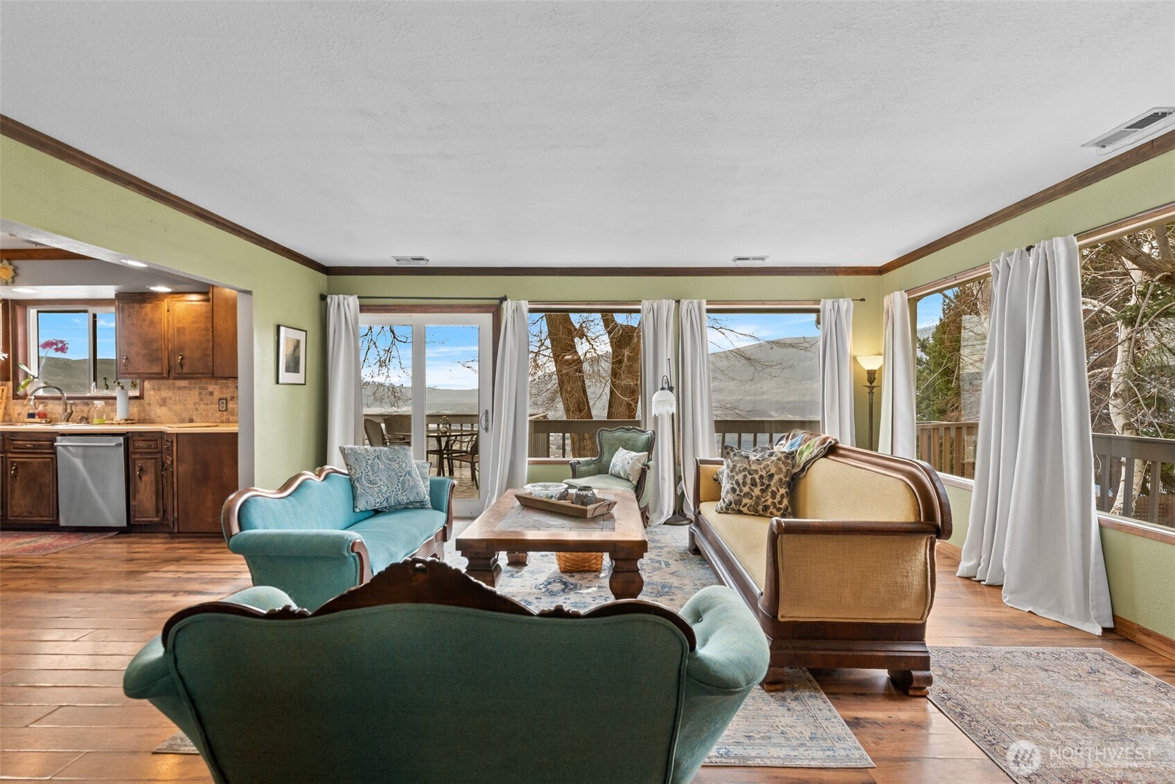 1220 S Webb Place , East Wenatchee, WA 98802