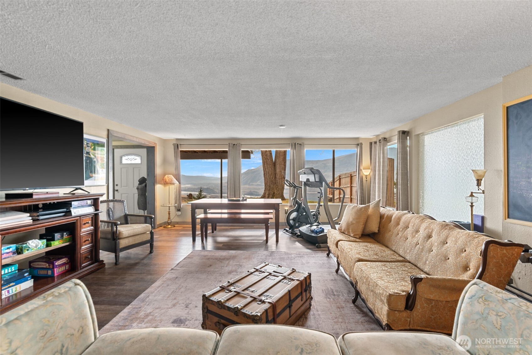 1220 S Webb Place , East Wenatchee, WA 98802