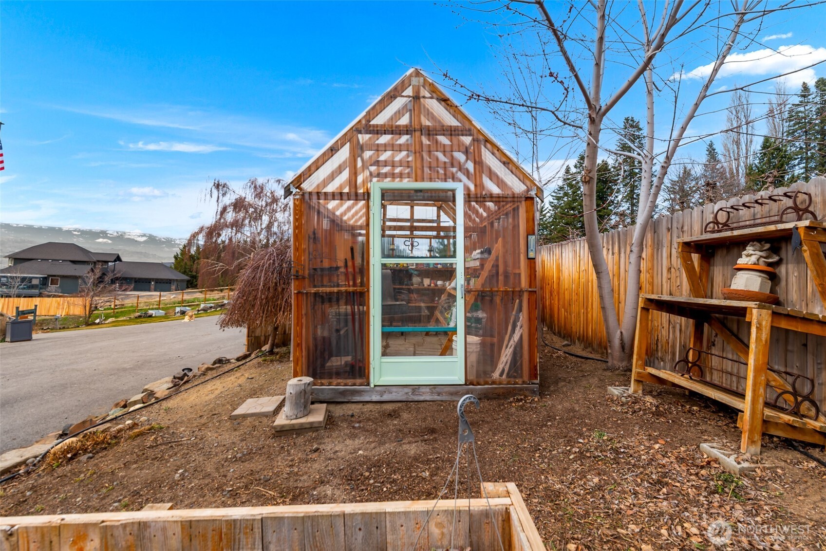 1220 S Webb Place , East Wenatchee, WA 98802