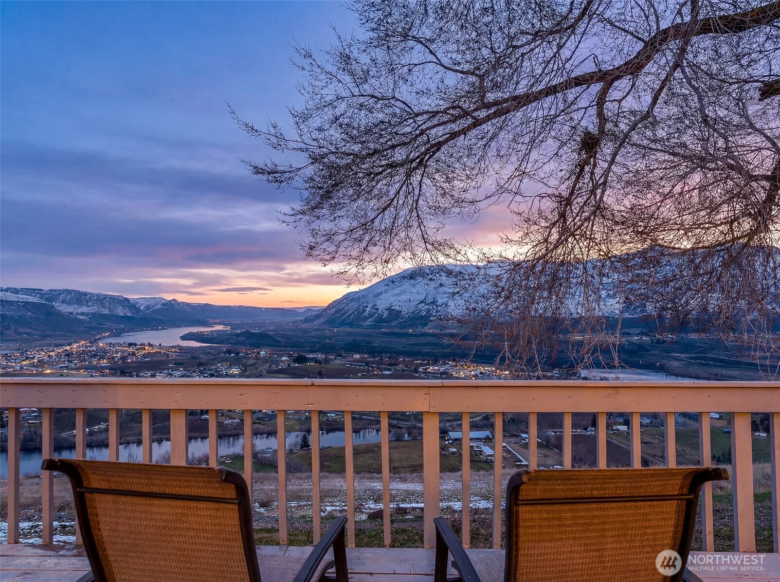 1220 S Webb Place , East Wenatchee, WA 98802