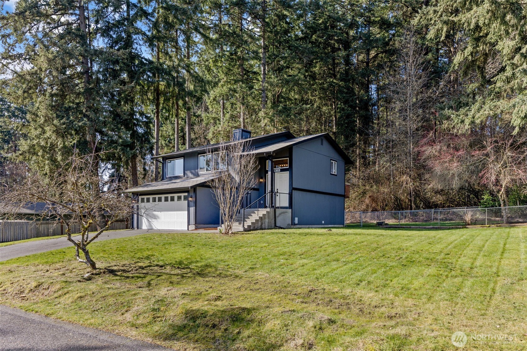 825 SE torrey Street , Olympia, WA 98507-0028