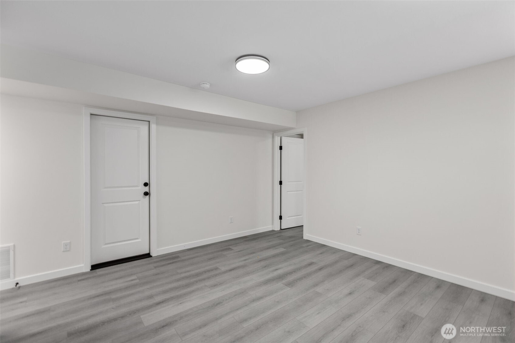 825 SE torrey Street , Olympia, WA 98507-0028