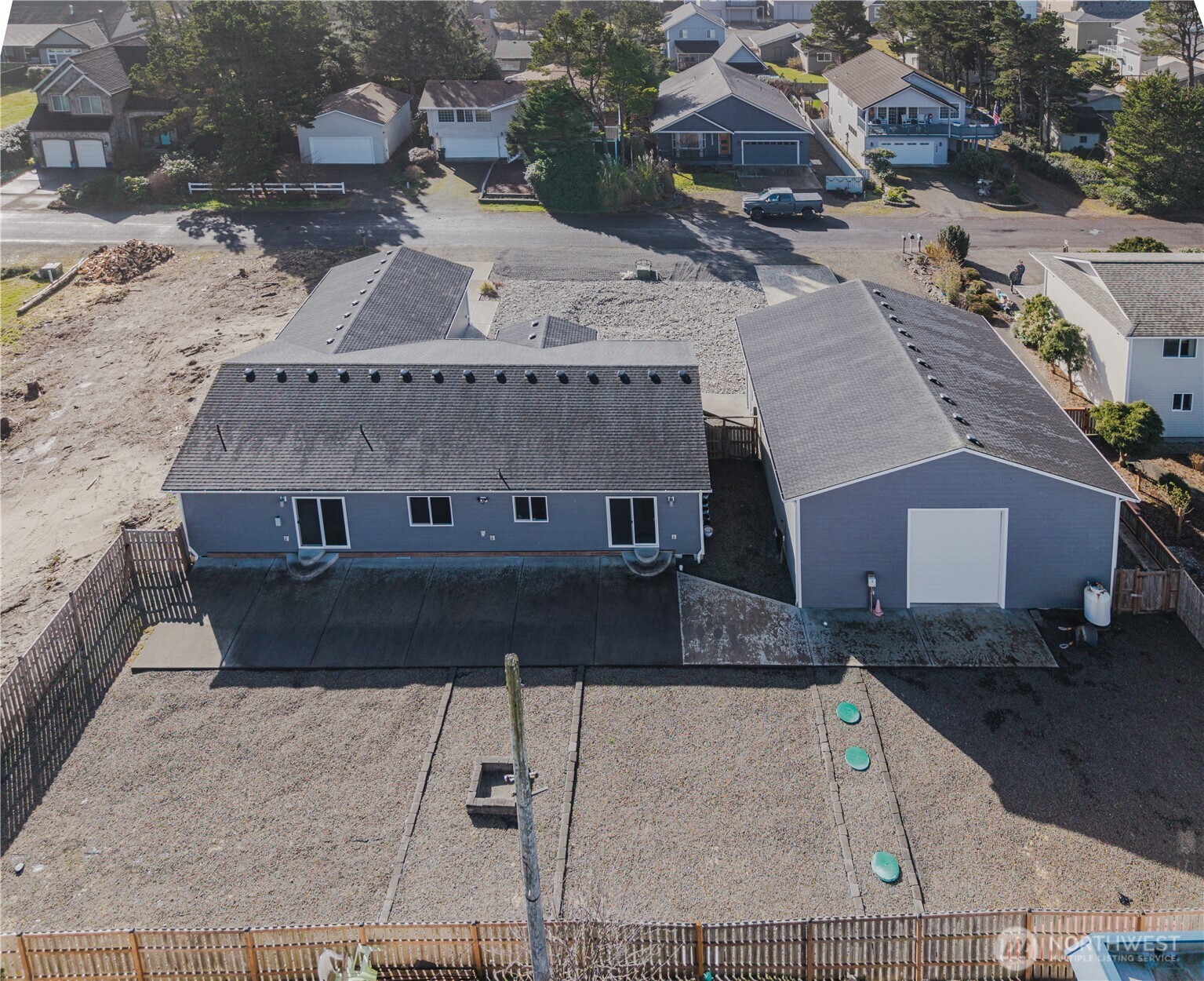 1215 195th Street , Long Beach, WA 98631