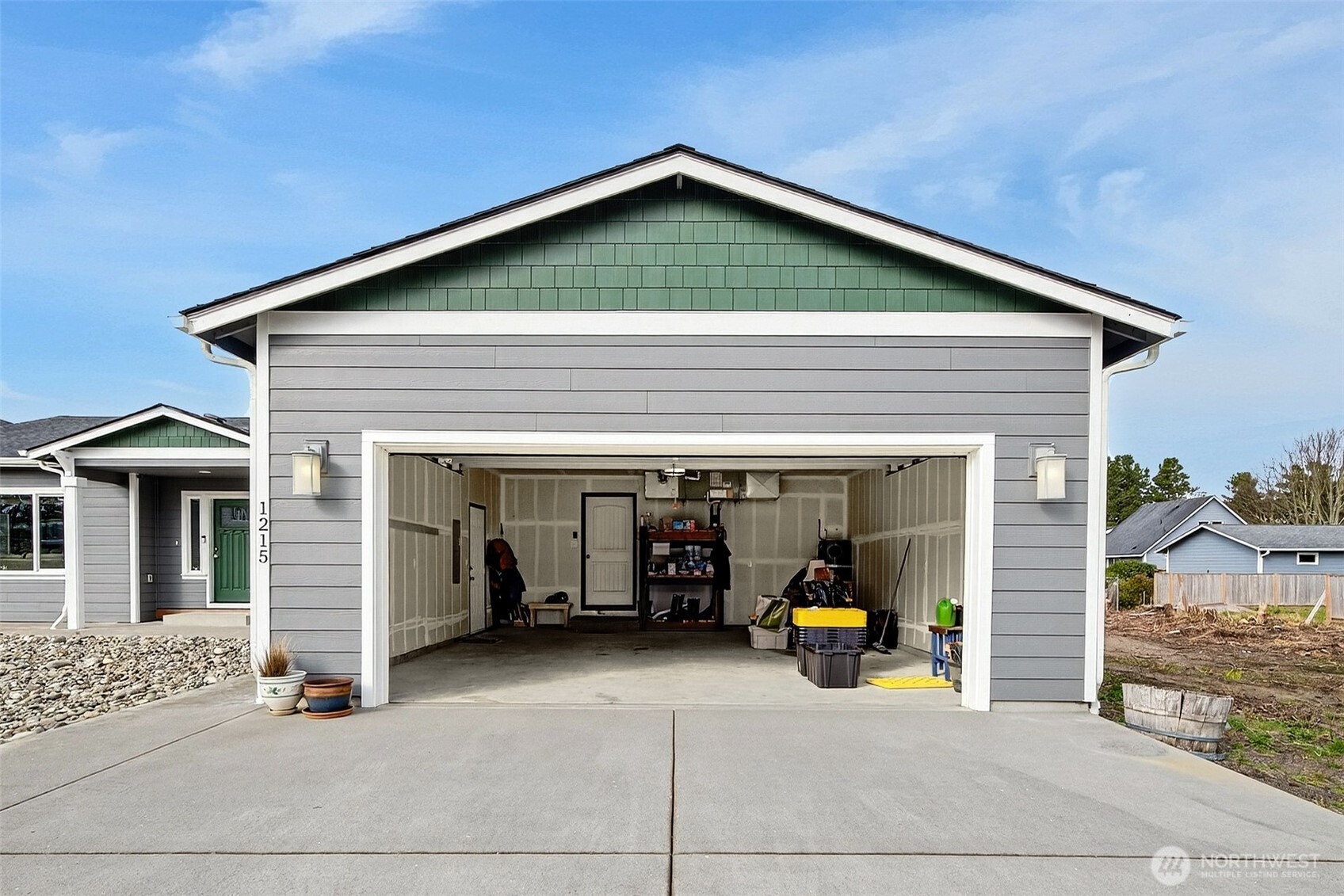 1215 195th Street , Long Beach, WA 98631