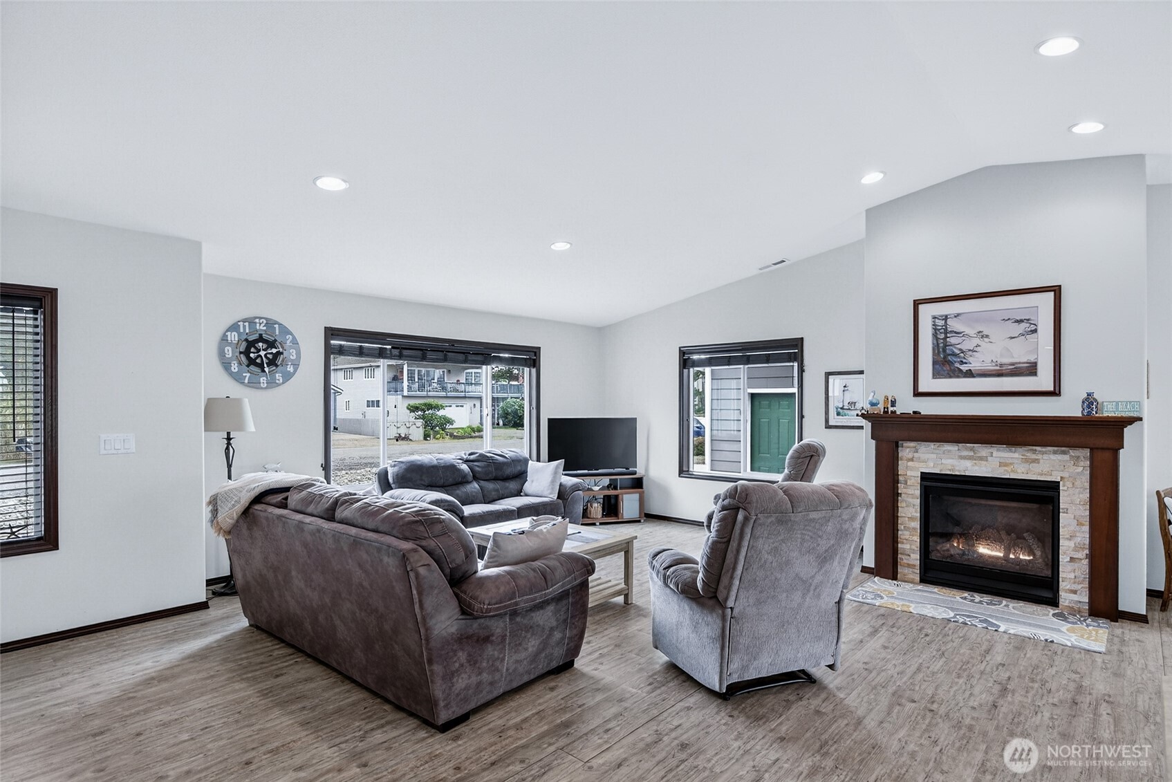 1215 195th Street , Long Beach, WA 98631