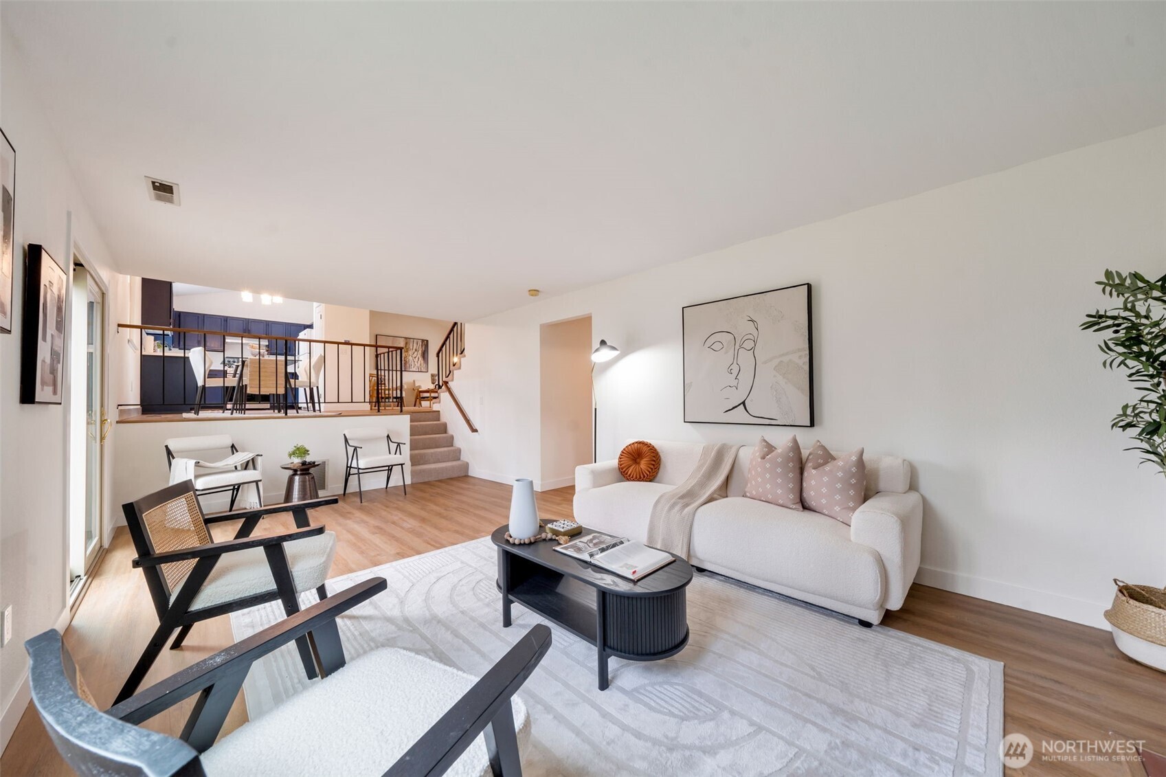 953 Field Avenue NE, Renton, WA 98059-4656