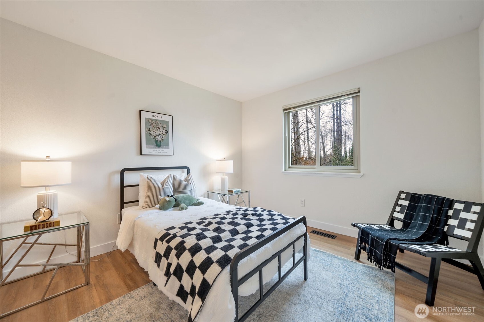 953 Field Avenue NE, Renton, WA 98059-4656