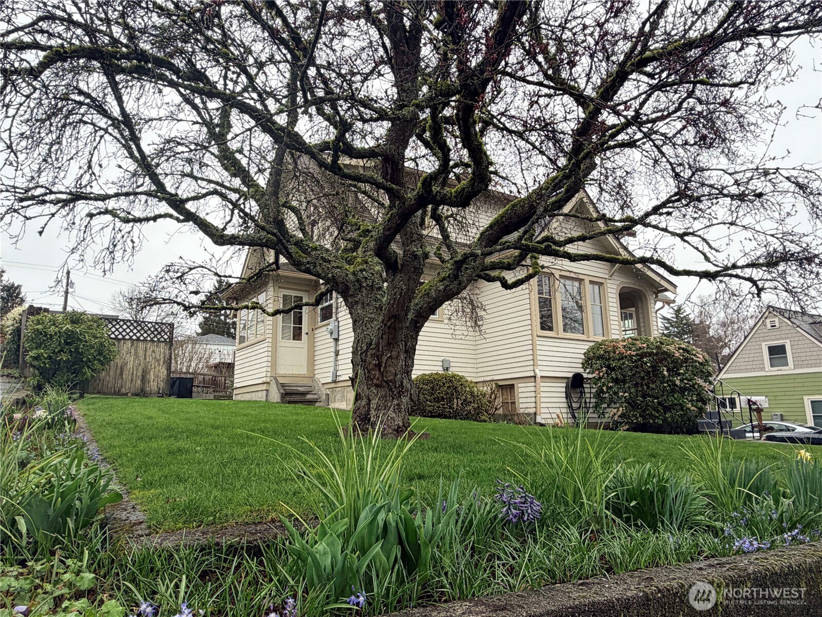 1142 Scott Avenue , Bremerton, WA 98310