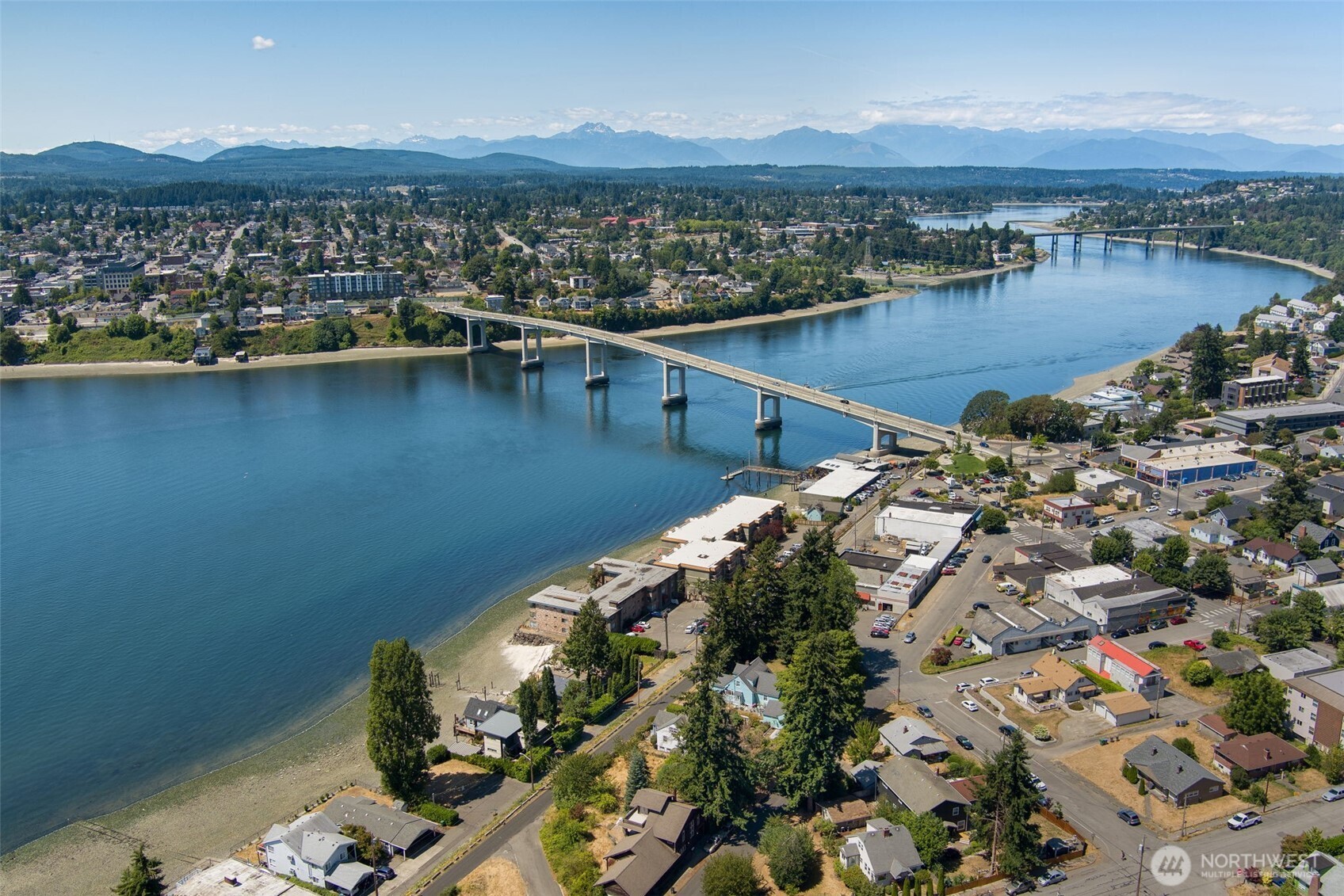 1142 Scott Avenue , Bremerton, WA 98310