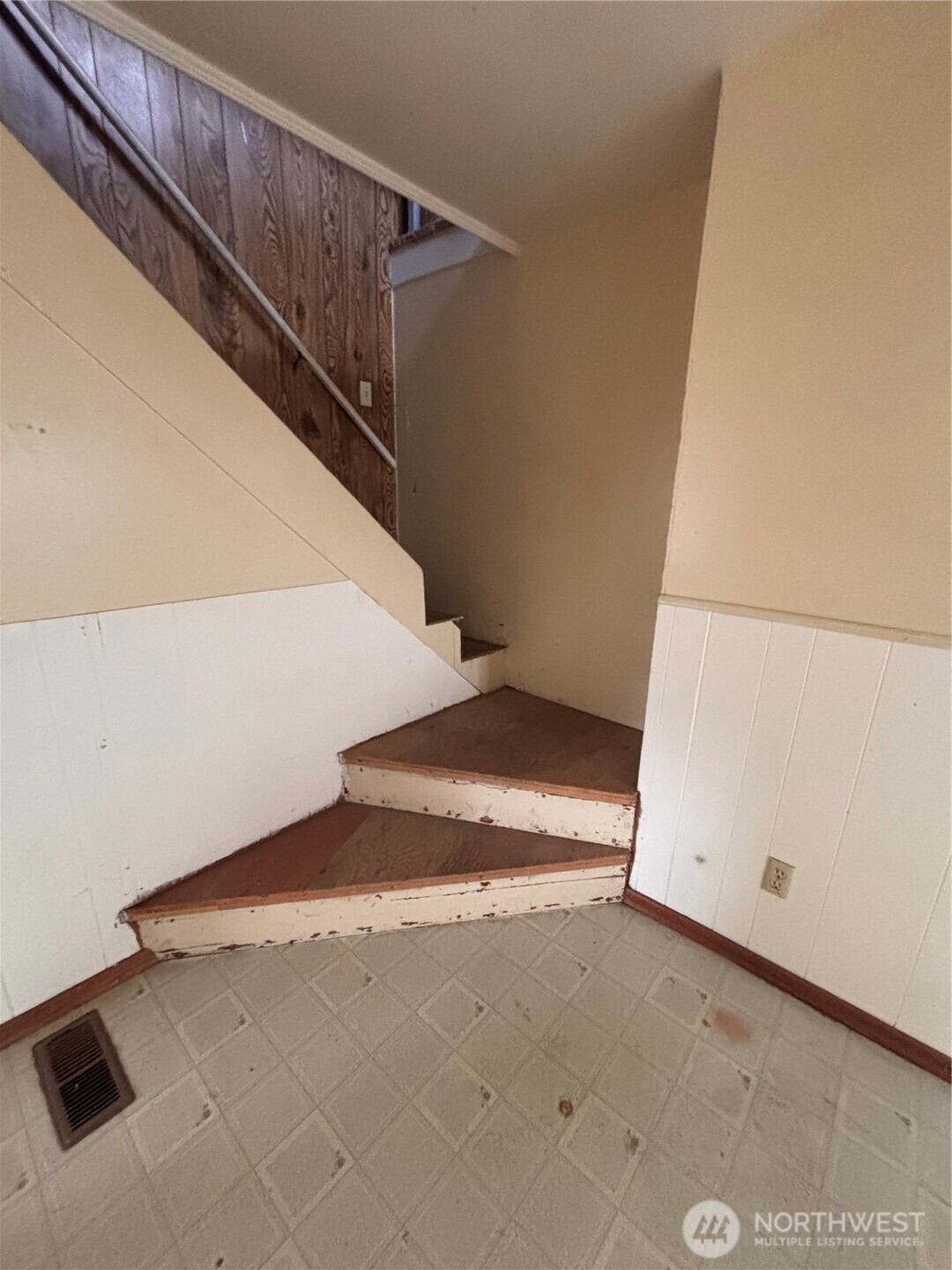 212 N 1st Street , Dayton, WA 99328