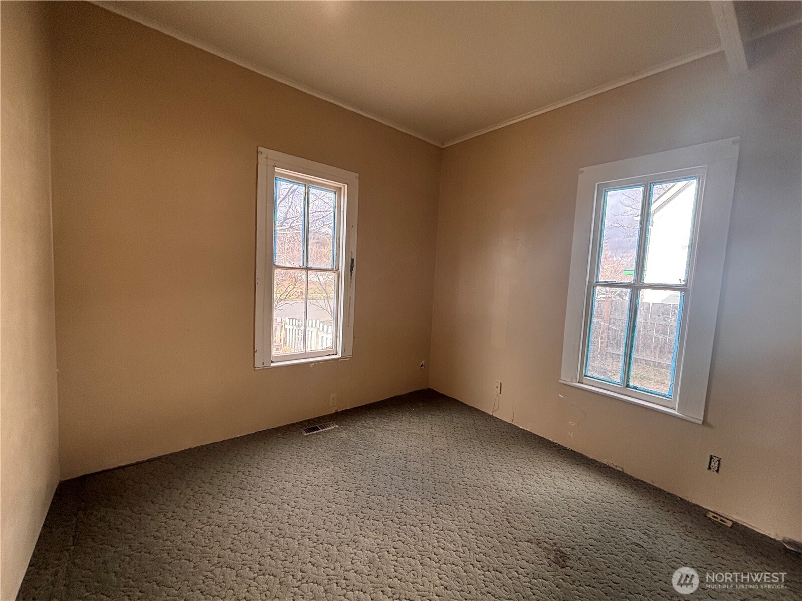 212 N 1st Street , Dayton, WA 99328