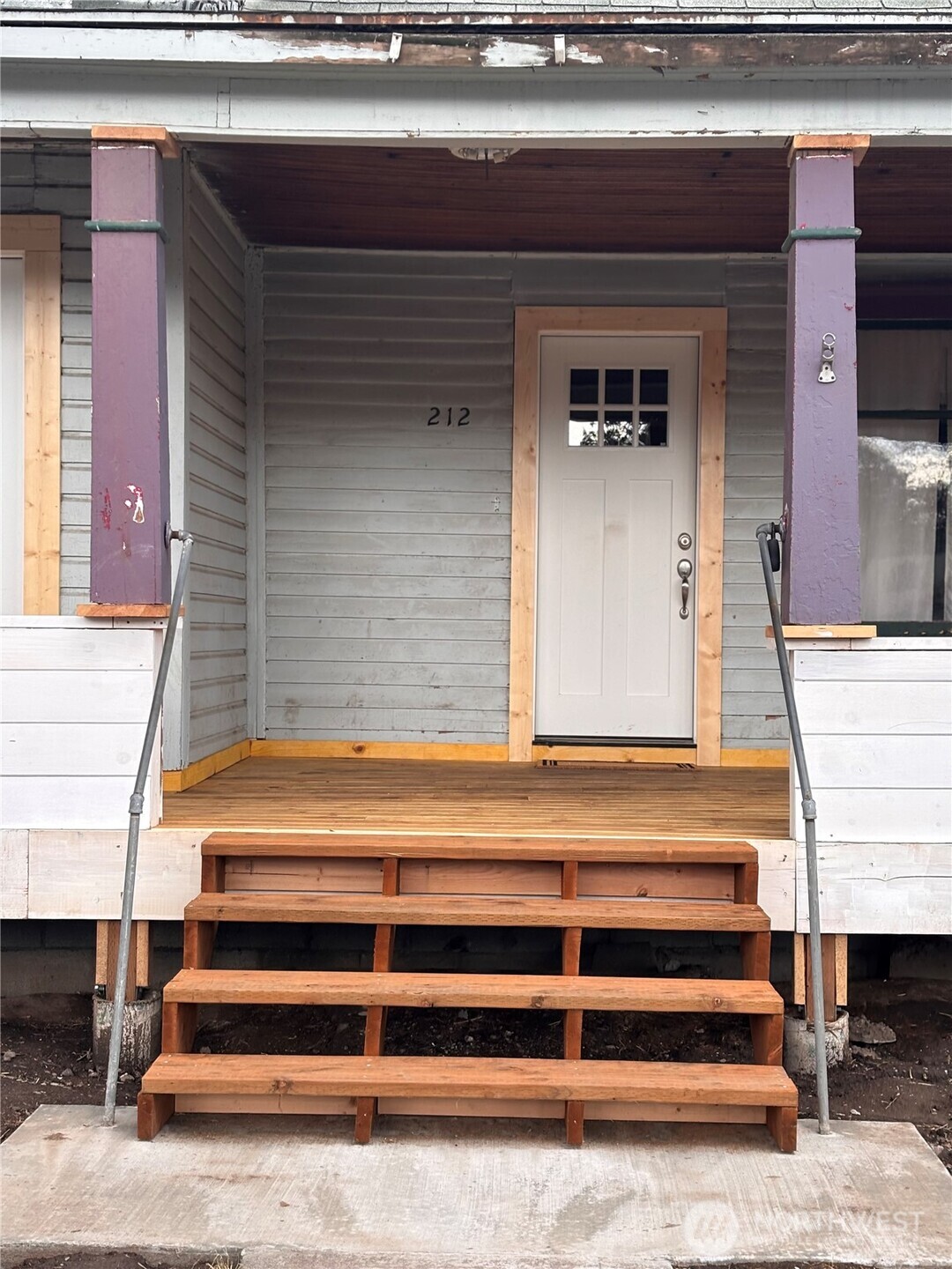 212 N 1st Street , Dayton, WA 99328