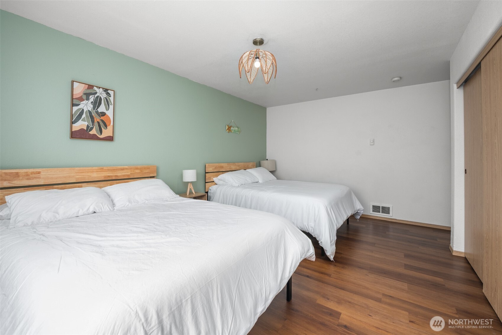 853 Ocean Shores Boulevard NW #4, Ocean Shores, WA 98569