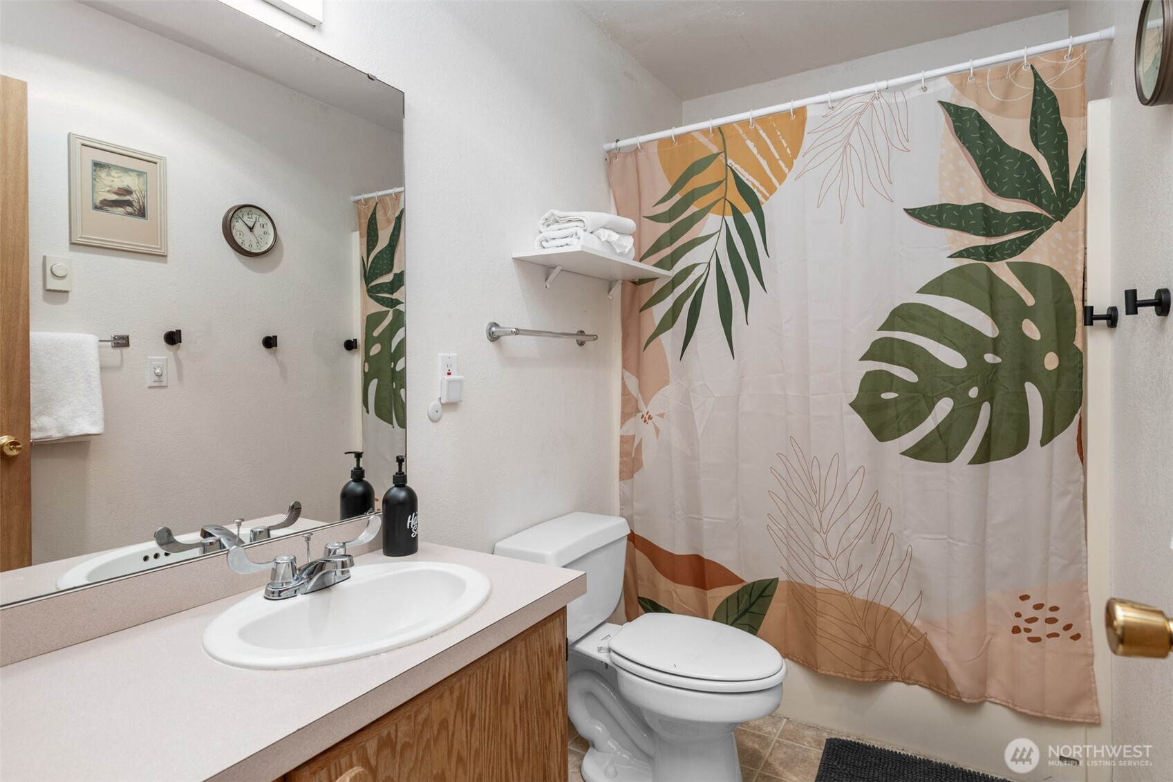 853 Ocean Shores Boulevard NW #4, Ocean Shores, WA 98569