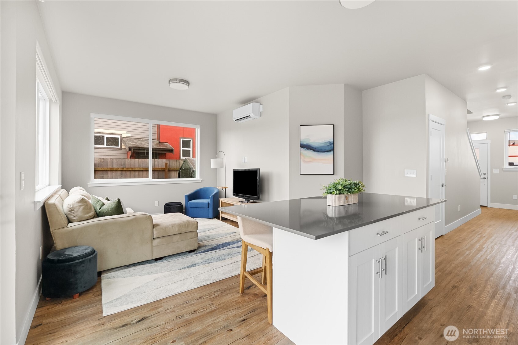 1884 Front Street #A, Lynden, WA 98264