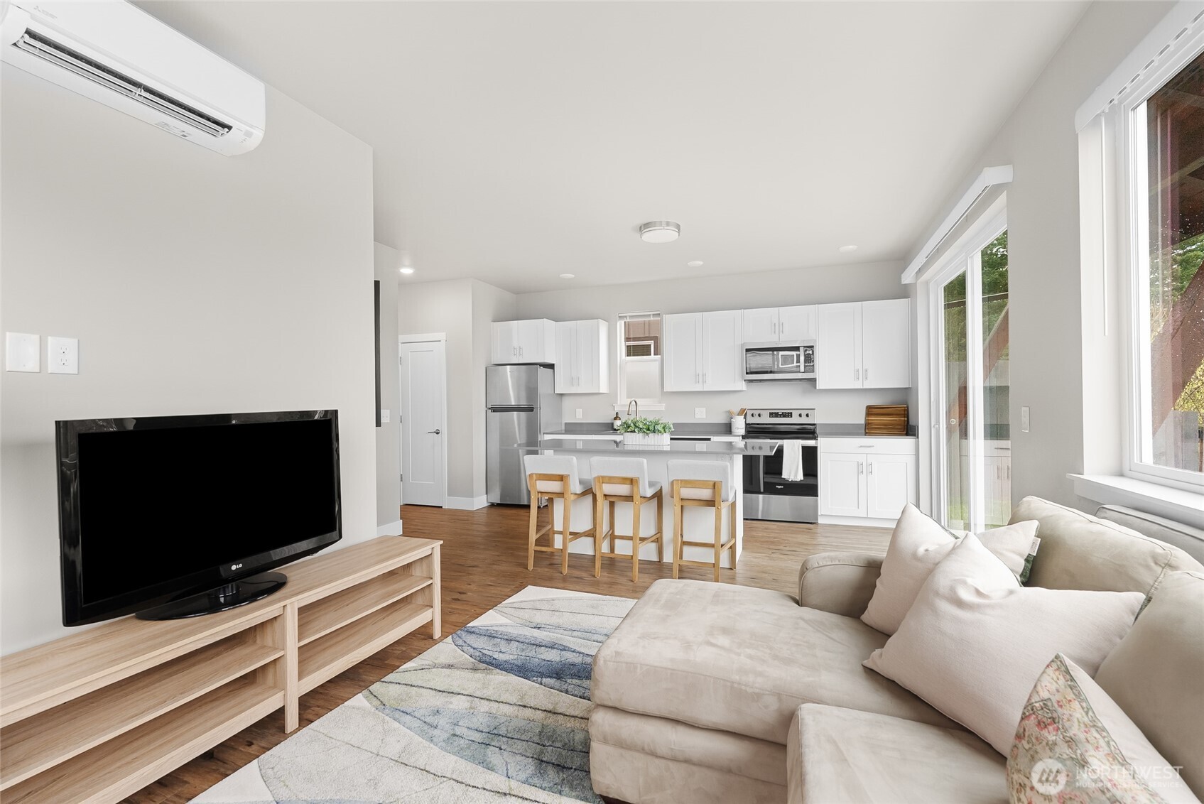 1884 Front Street #A, Lynden, WA 98264