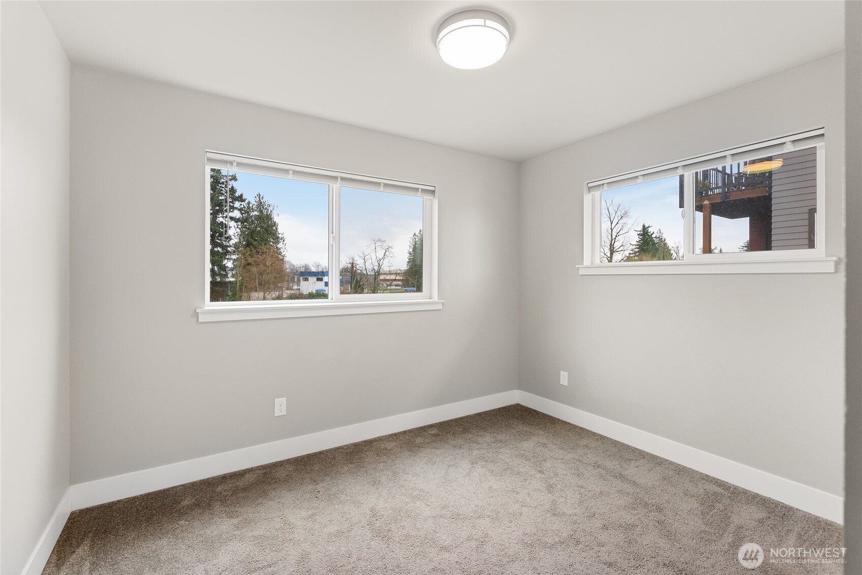 1884 Front Street #A, Lynden, WA 98264