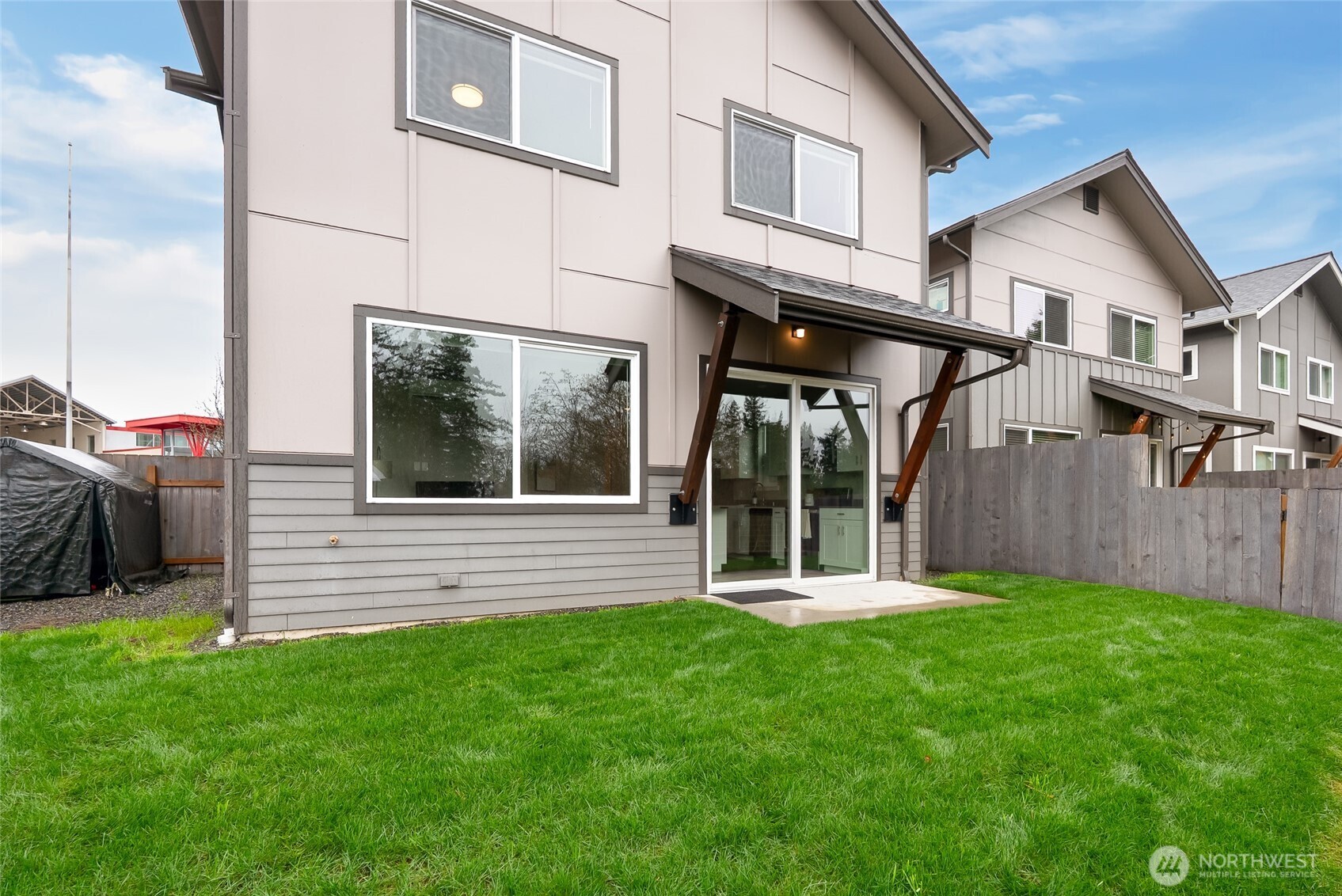 1884 Front Street #A, Lynden, WA 98264