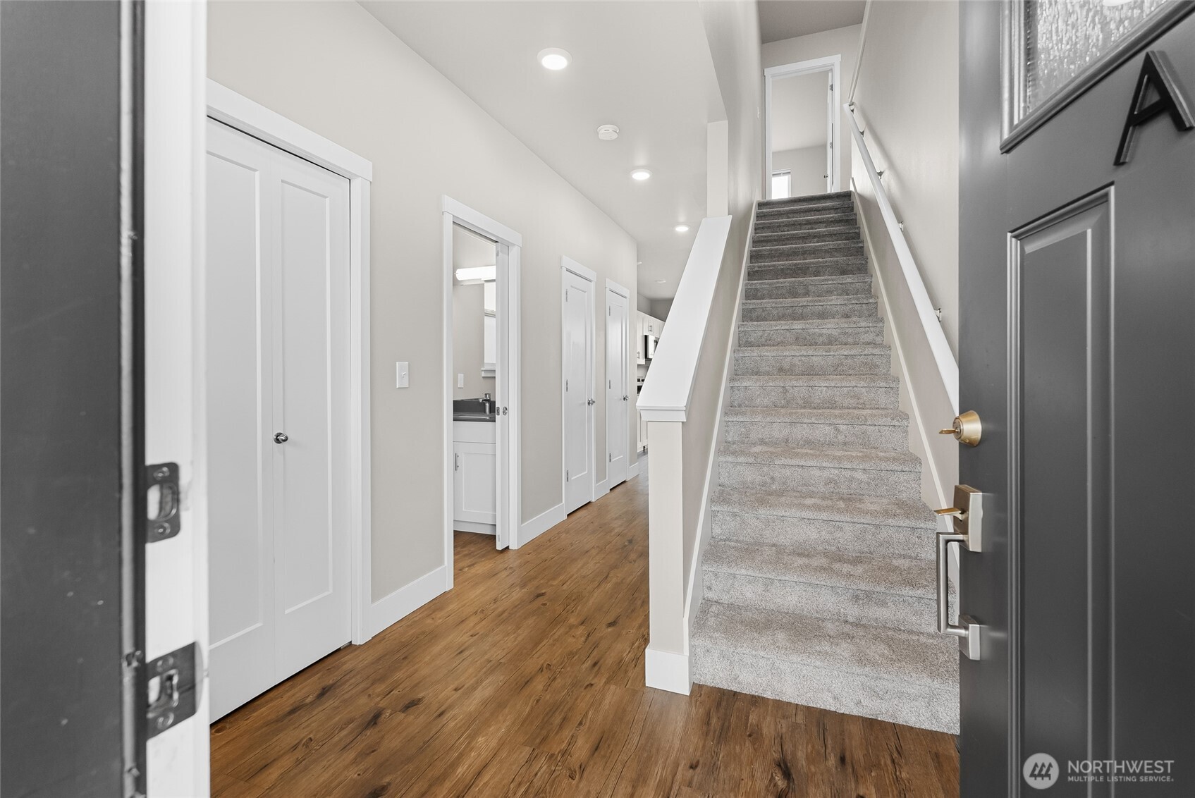 1884 Front Street #A, Lynden, WA 98264