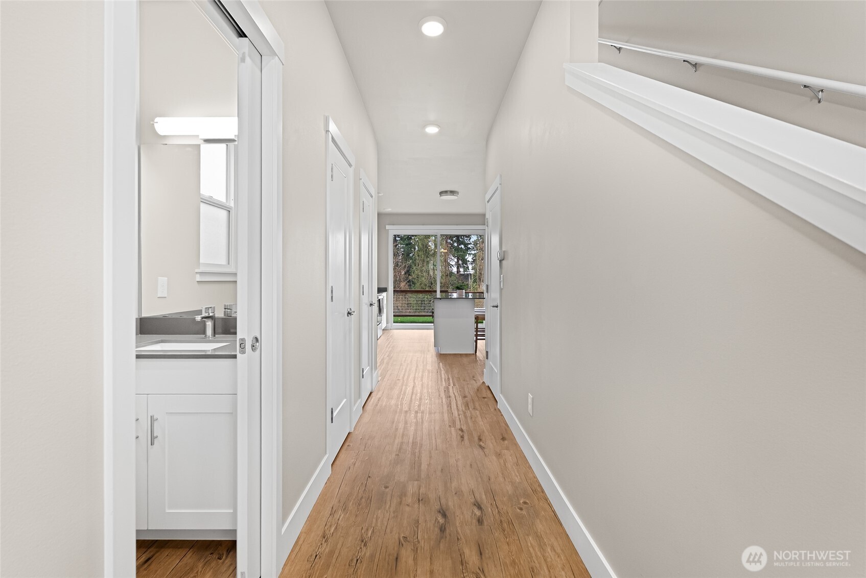 1884 Front Street #A, Lynden, WA 98264