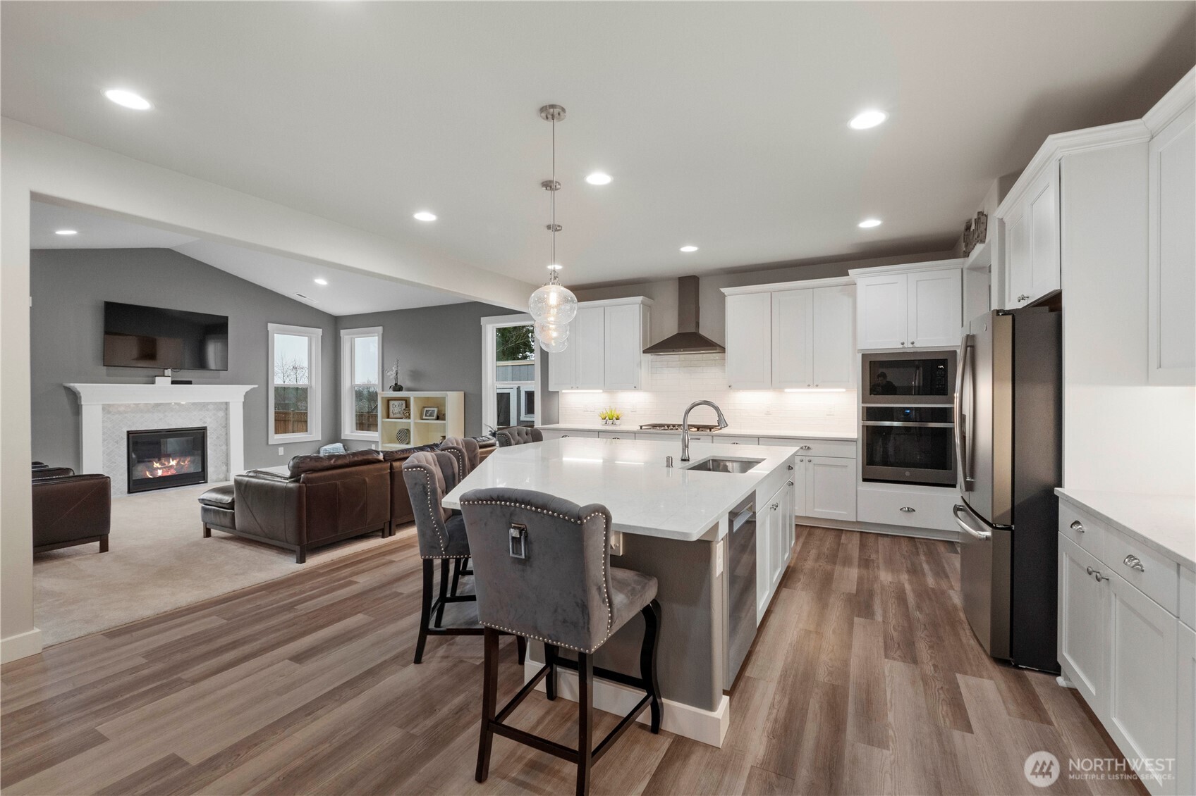 13710 190th Avenue E, Bonney Lake, WA 98391