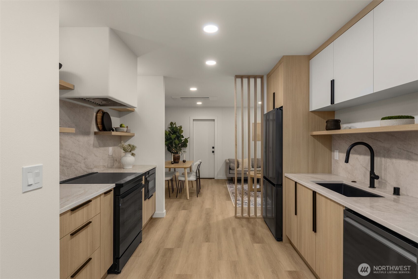 14035 Densmore Avenue N, Seattle, WA 98133