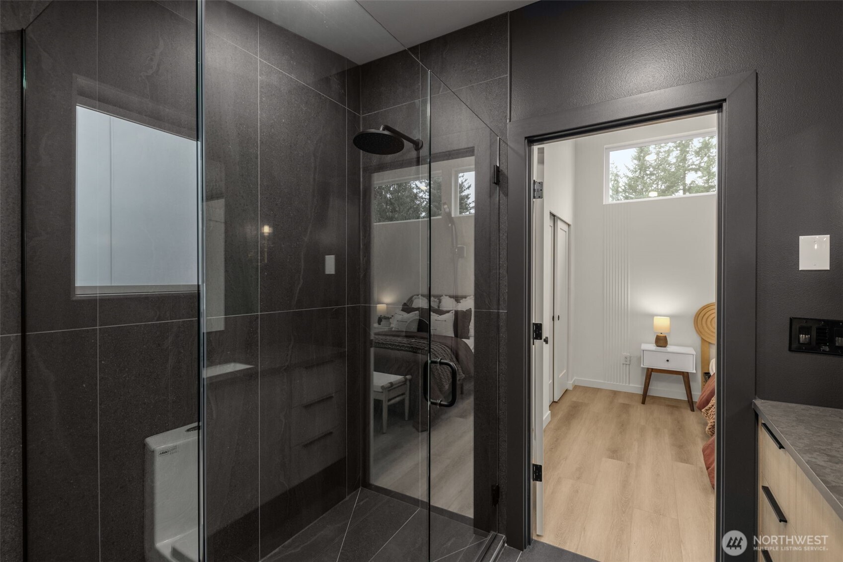 14035 Densmore Avenue N, Seattle, WA 98133